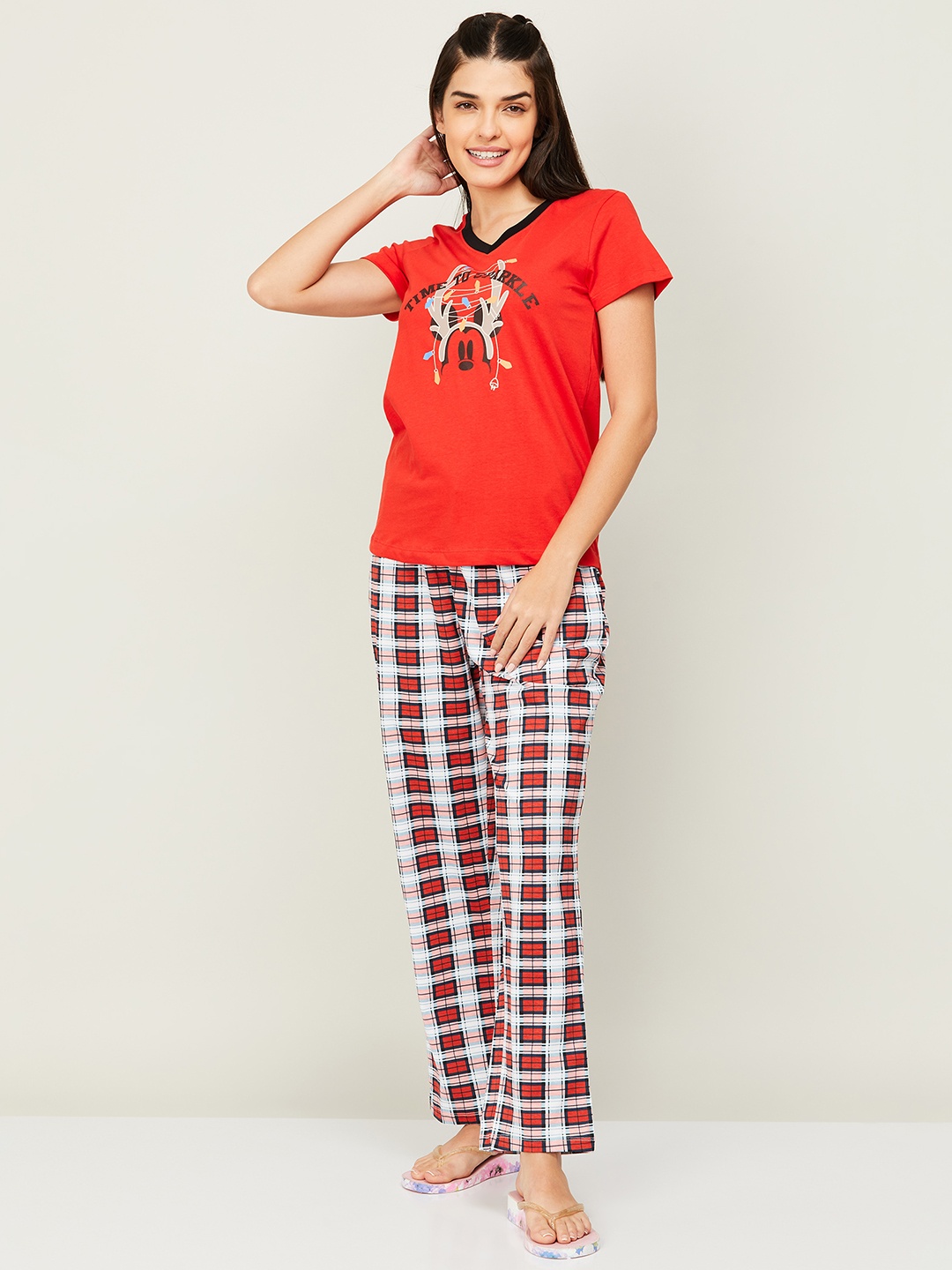 

Ginger by Lifestyle Graphic Printed Pure Cotton Night Suit, Red