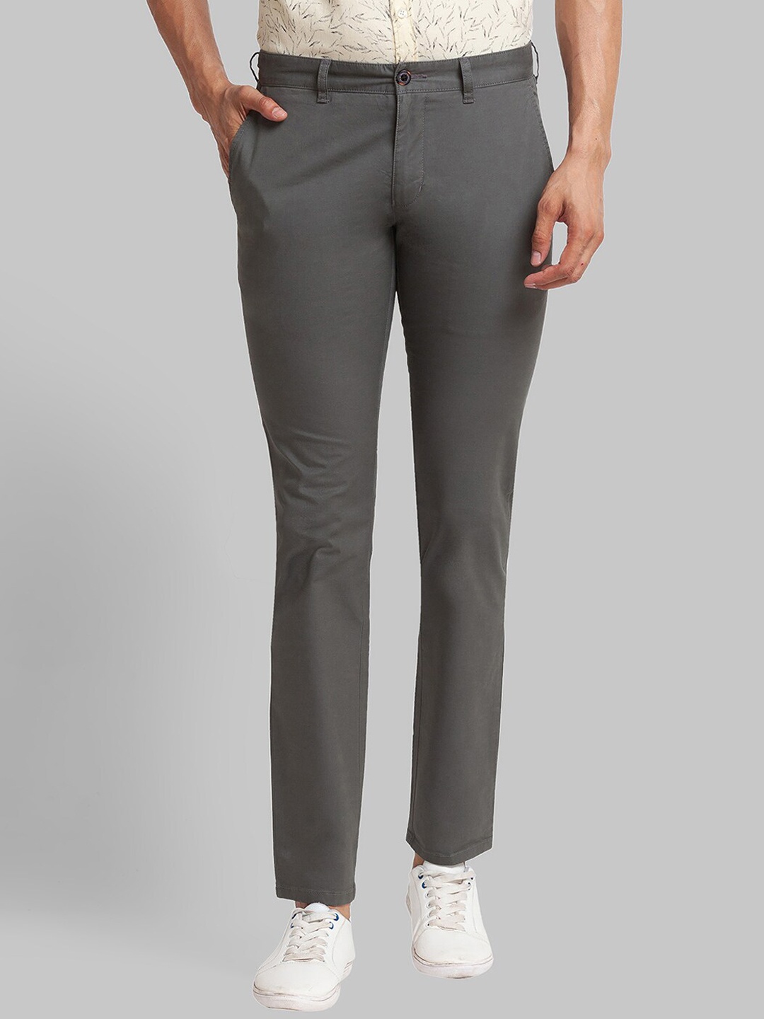 

Parx Men Tapered Fit Mid-Rise Trousers, Grey