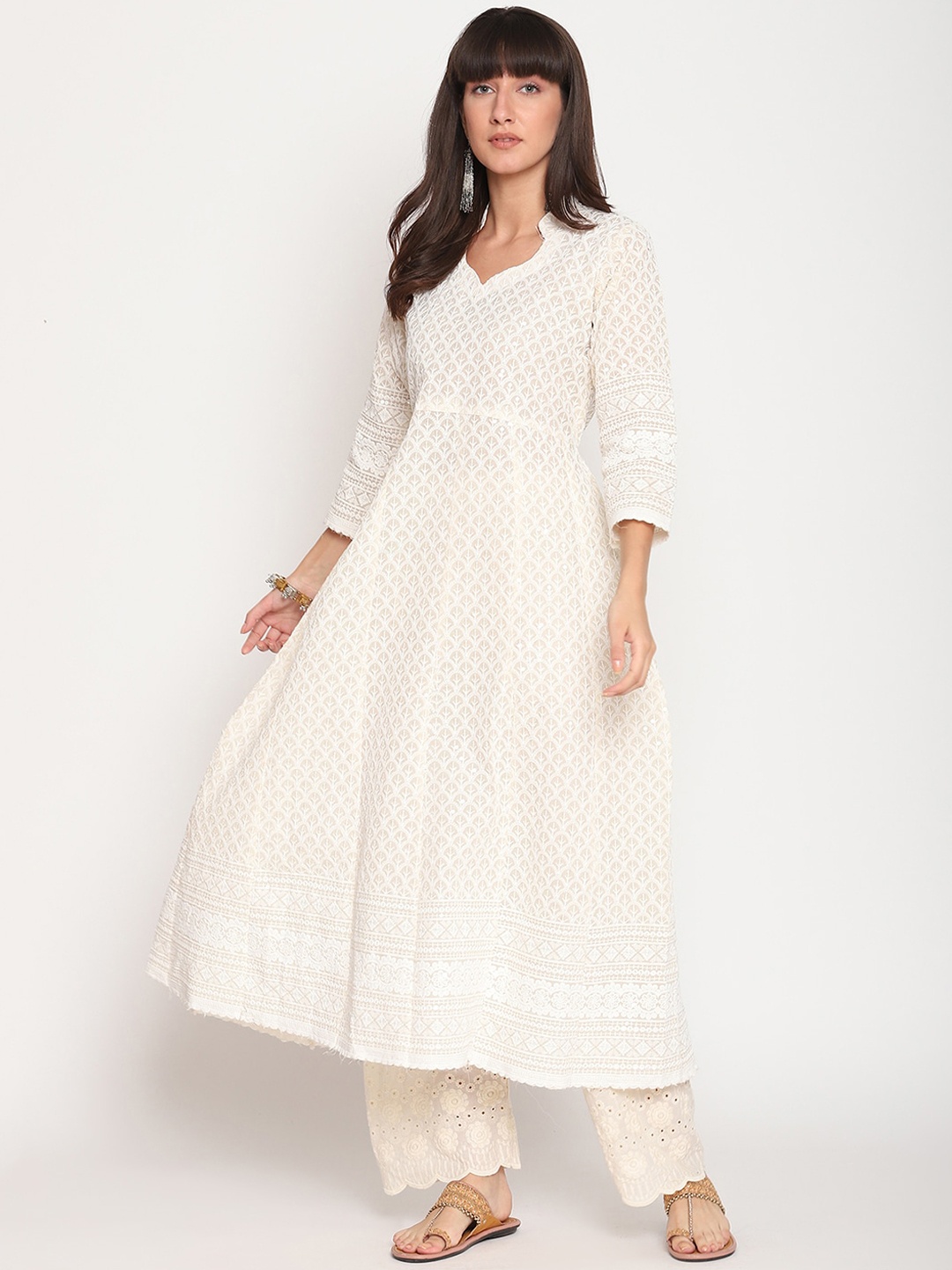 

KALINI Women Geometric Embroidered Chikanakari Anarkali Kurta, Cream