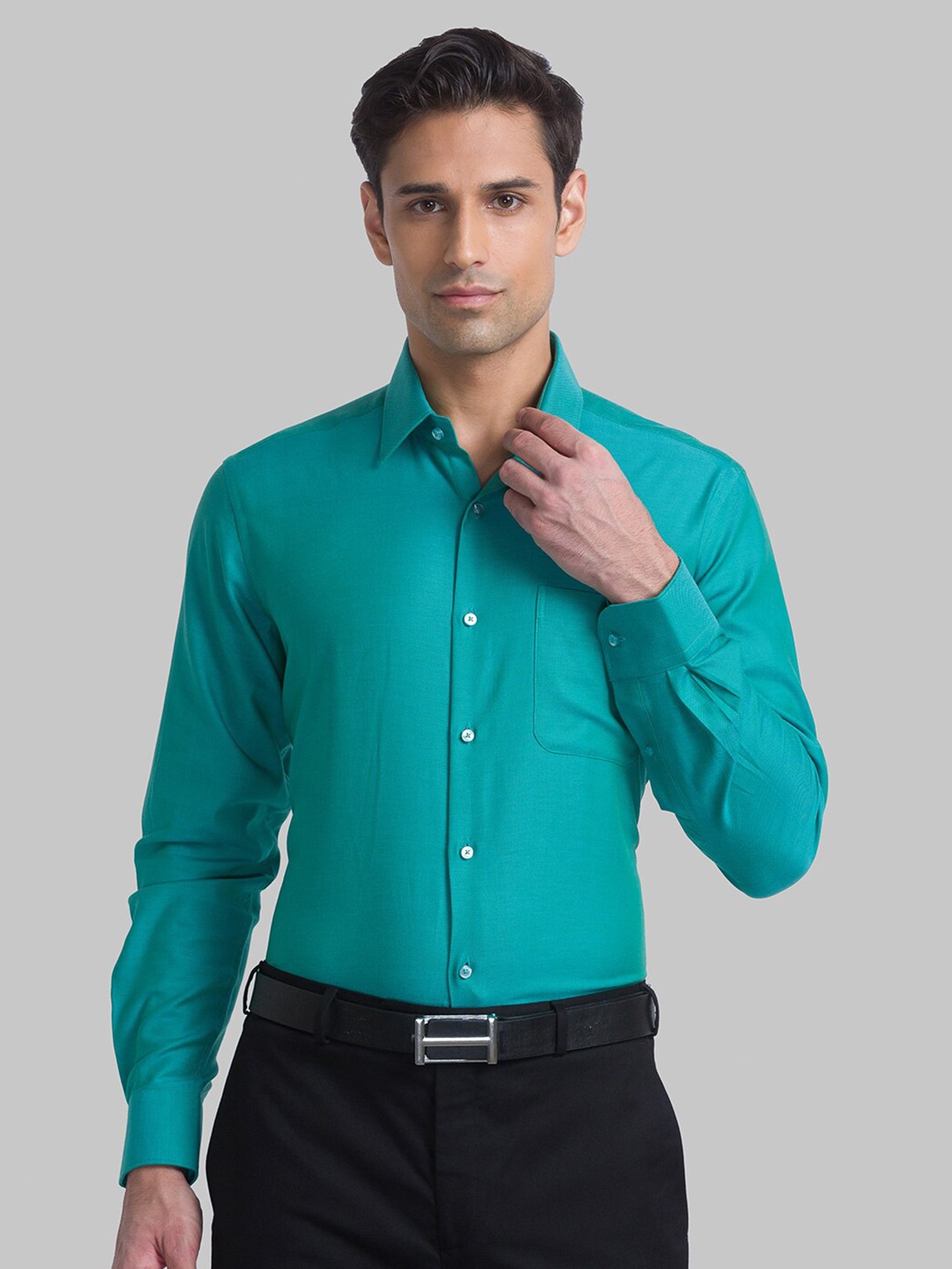 

Raymond Spread Collar Slim Fit Formal Cotton Shirts, Green