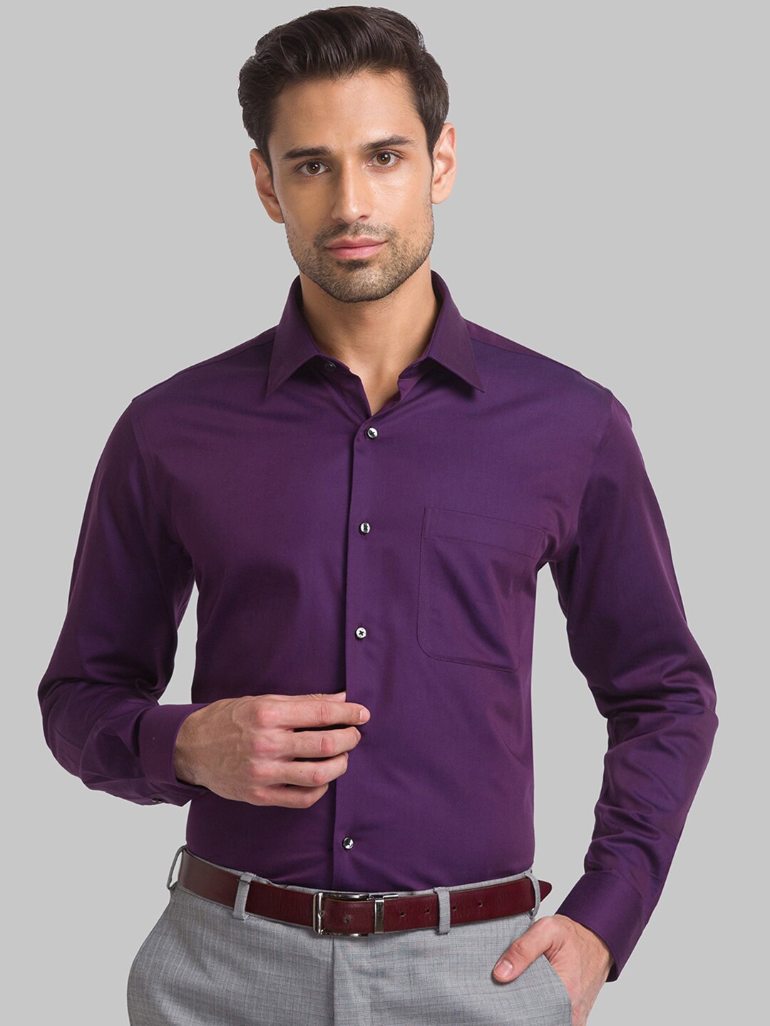 

Raymond Men Spread Collar Cotton Formal Shirts, Violet