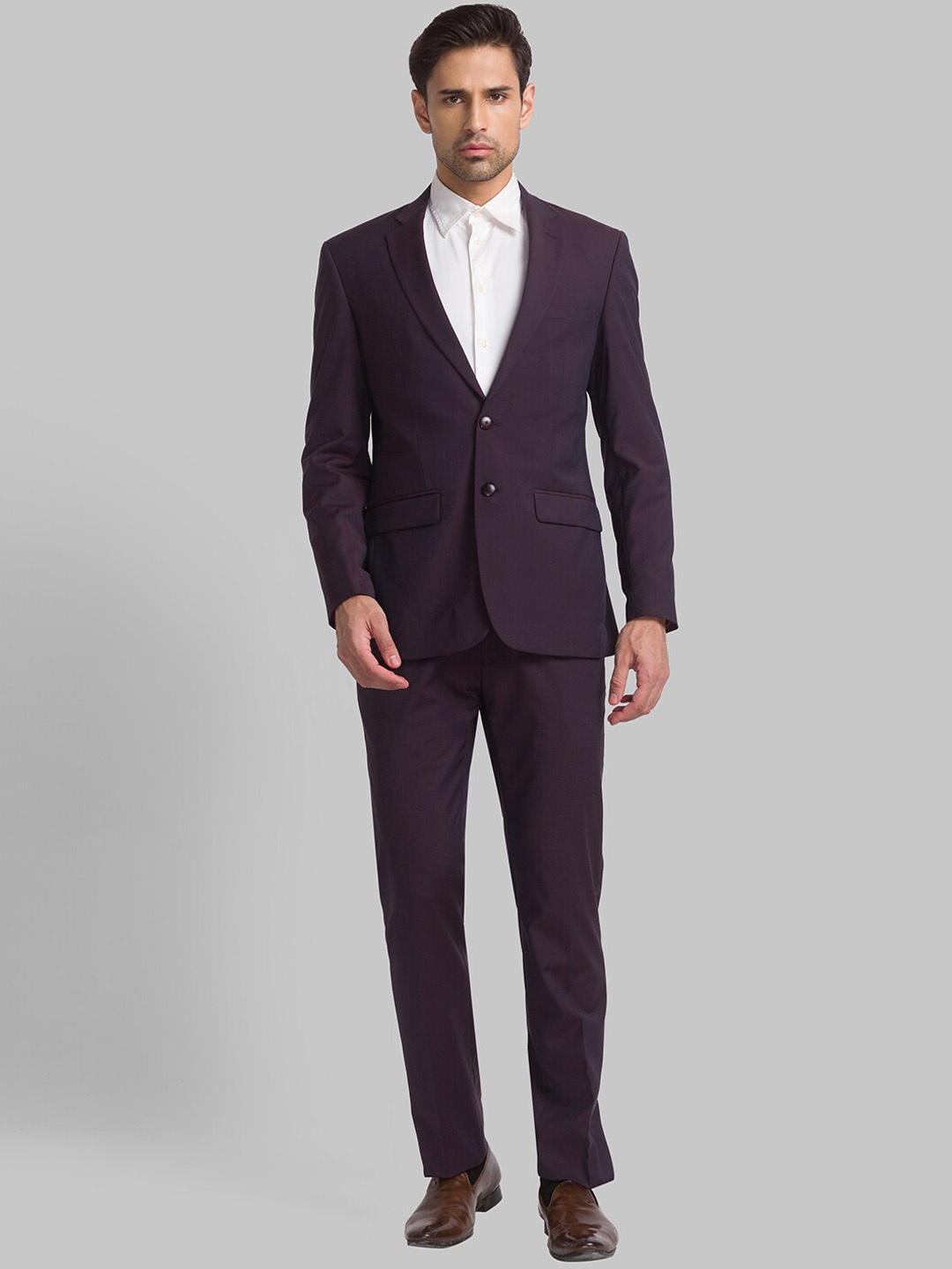 

Raymond Men Single Breasted Two Piece Formal Suit, Maroon