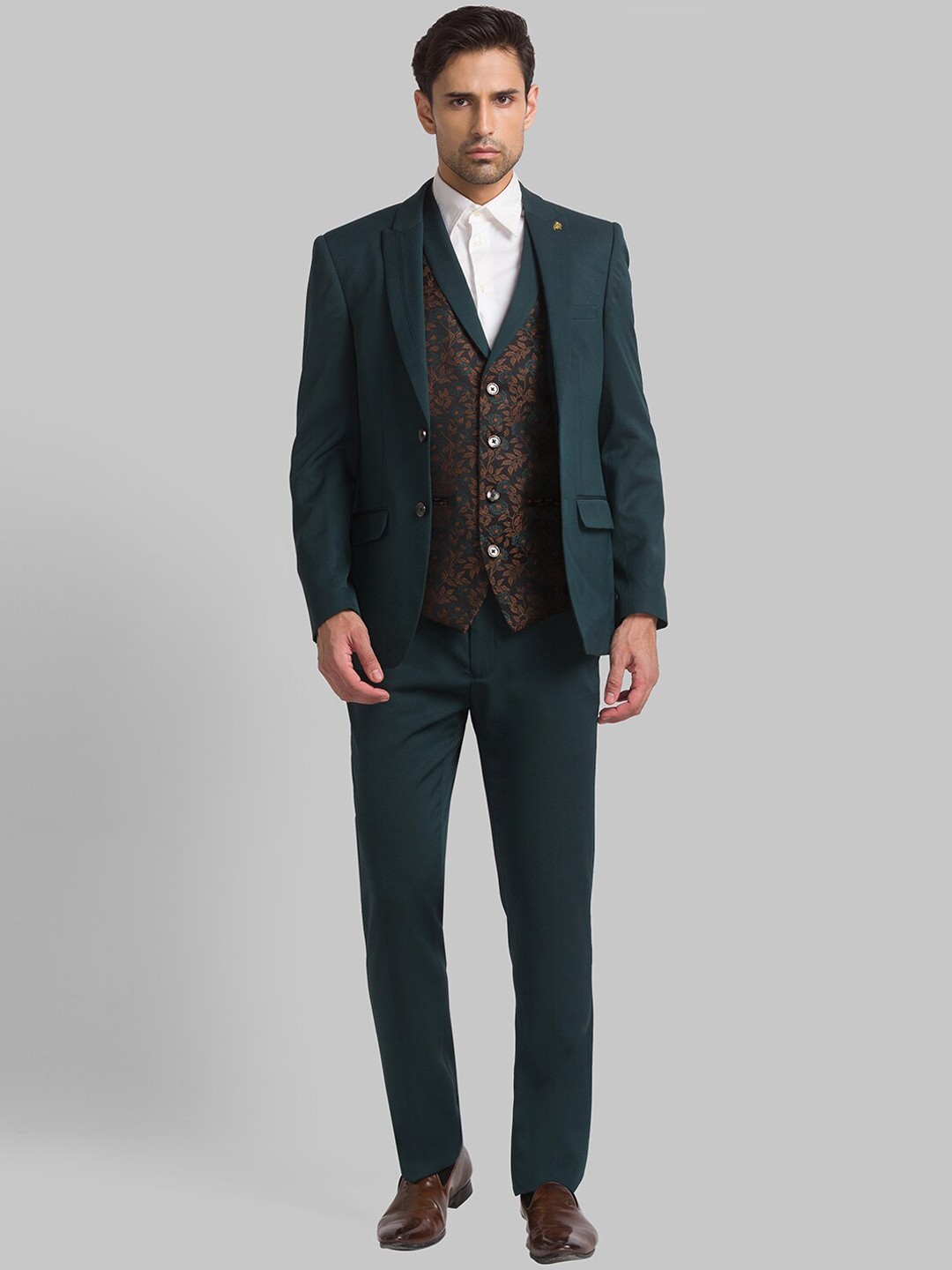 

Raymond Men Single-Breasted Three-Piece Formal Suit, Green