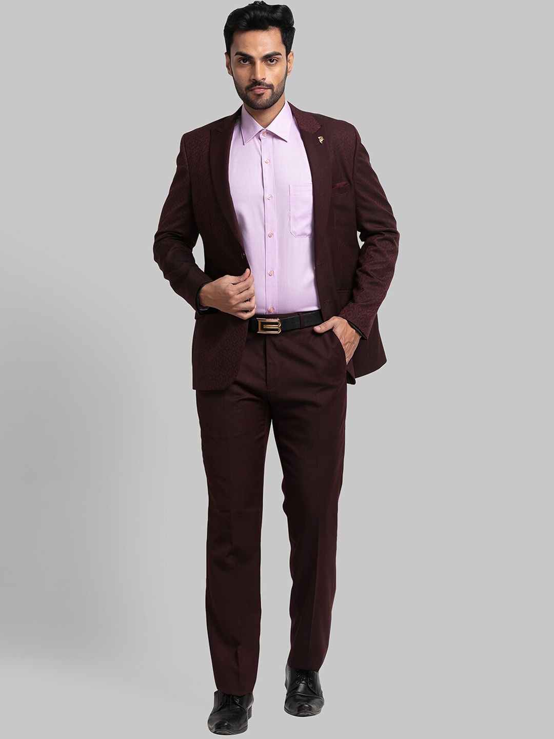 

Raymond Men Self Design Single Breasted Two Piece Formal Suit, Maroon