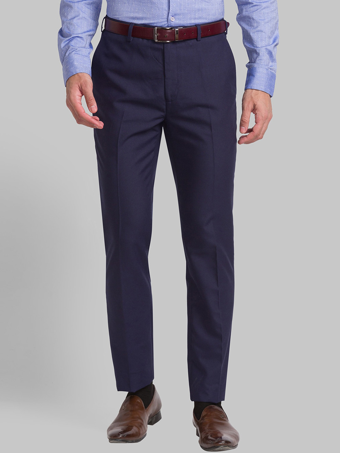 

Raymond Men Regular Fit Formal Trousers, Navy blue
