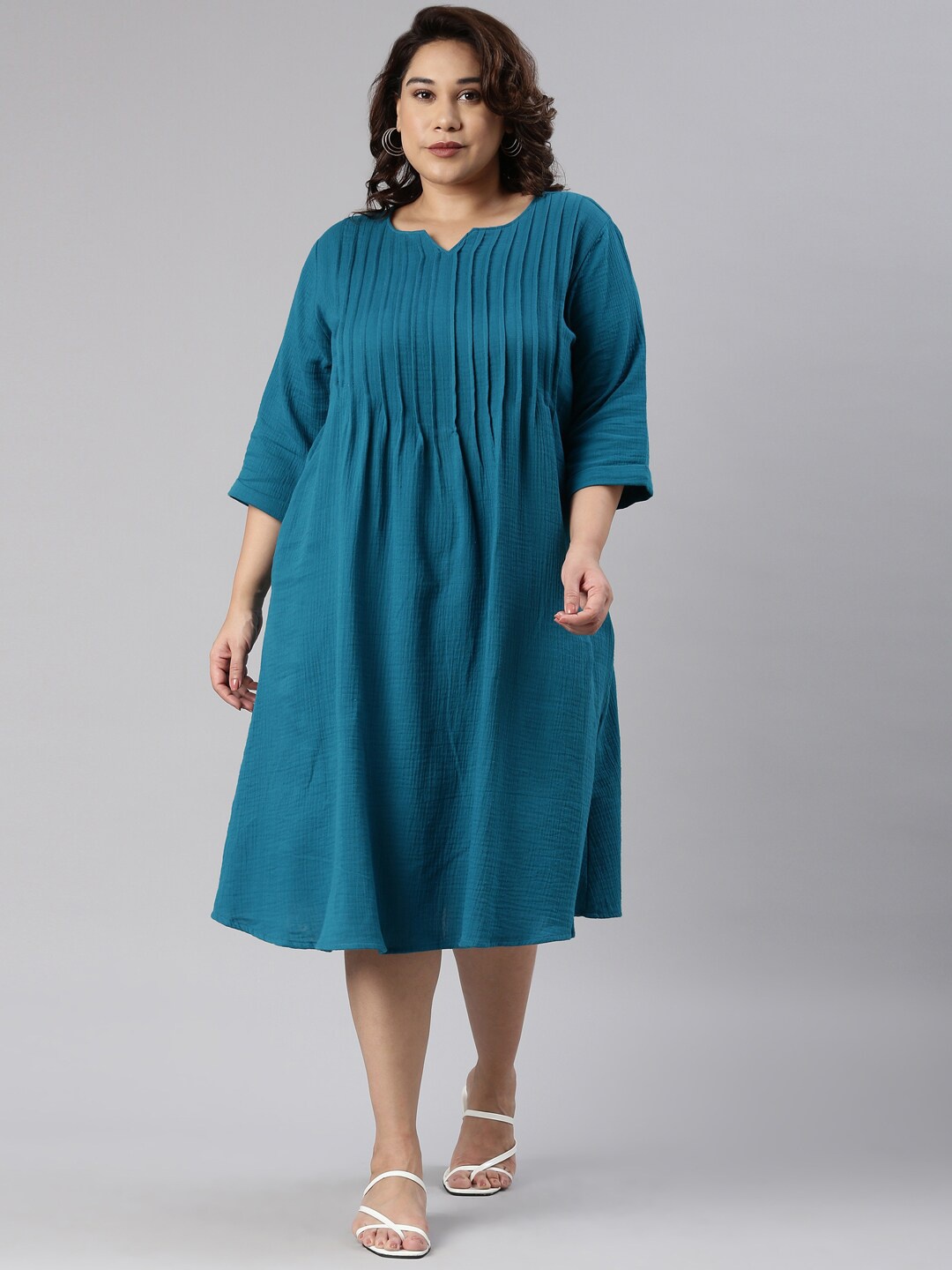 

The Pink Moon Plus Size Pleated Detailed A-Line Midi Dress, Teal