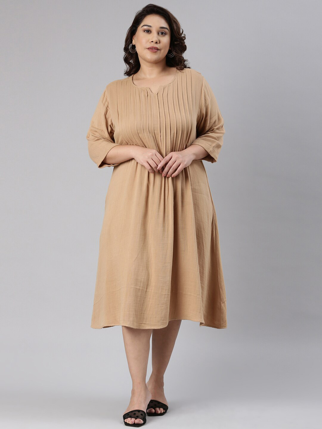 

The Pink Moon Plus Size Notch Neck A-Line Midi Cotton Dress, Beige
