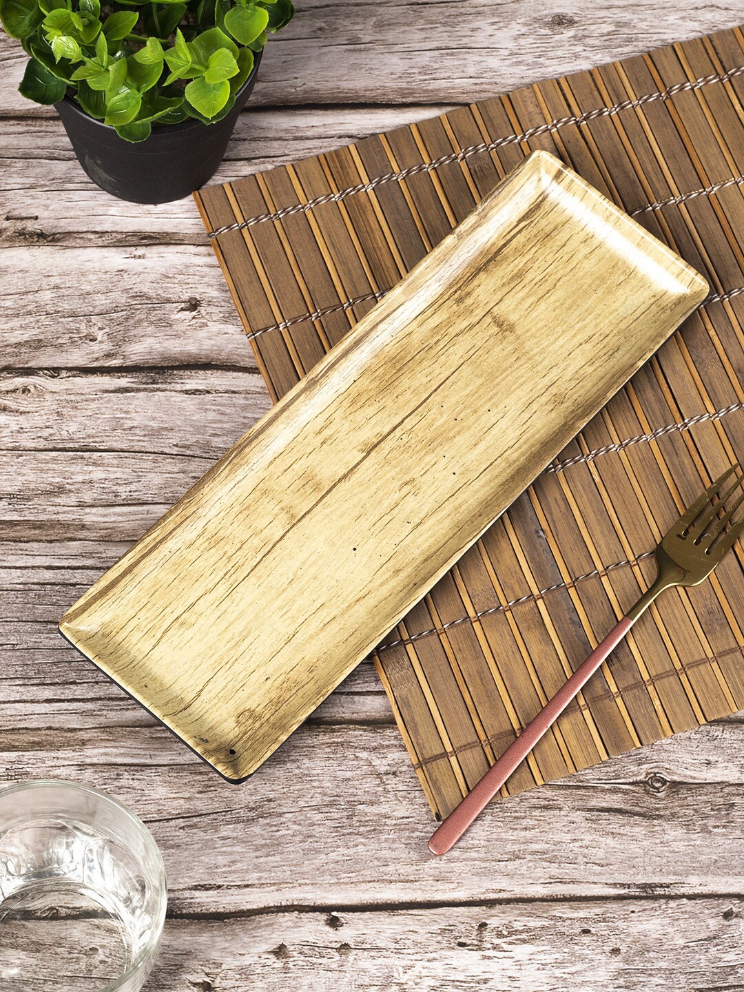 

MARKET99 Beige Textured Melamine Serving Platter