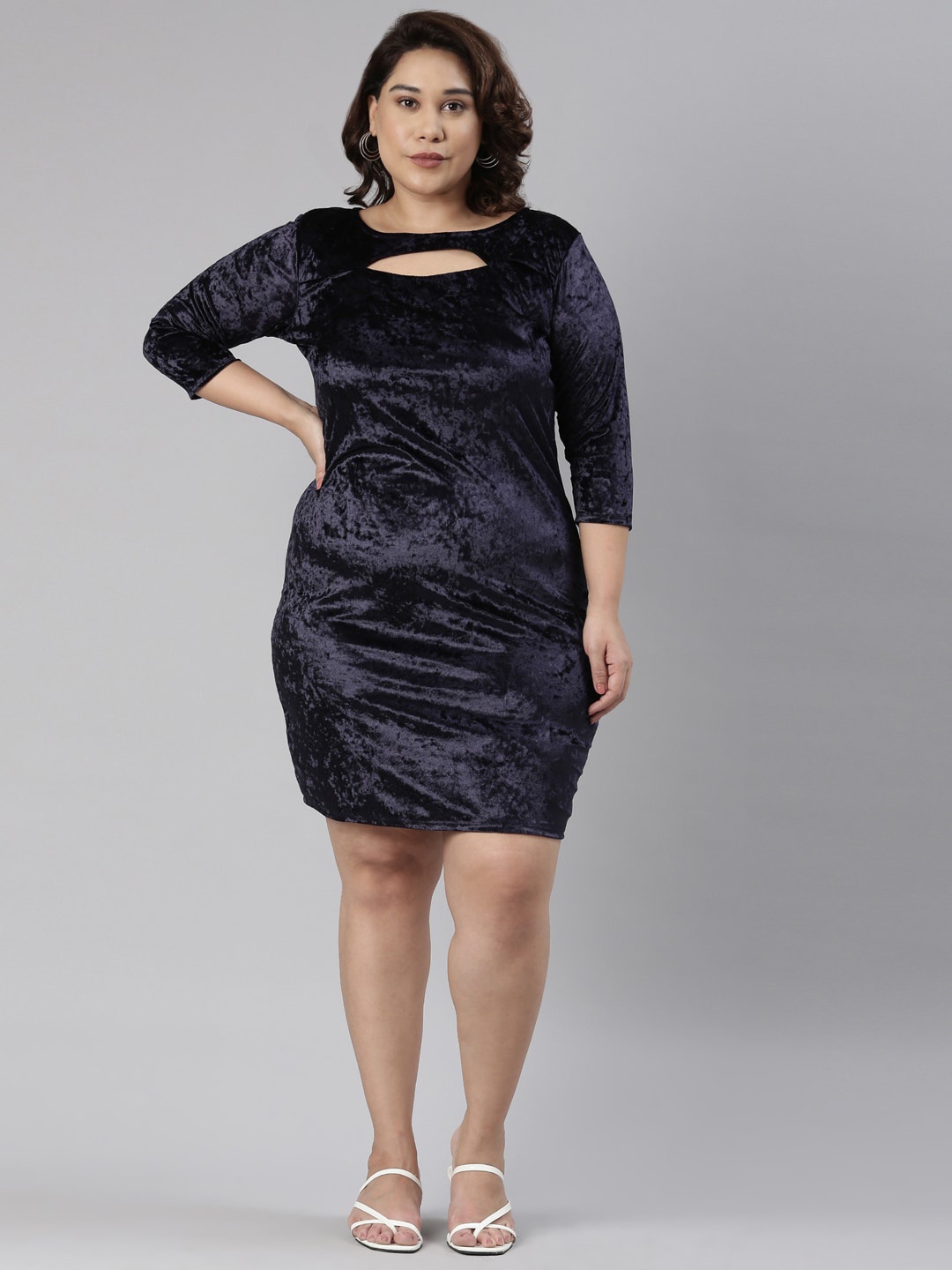 

The Pink Moon Plus Size Velvet Sheath Dress, Navy blue