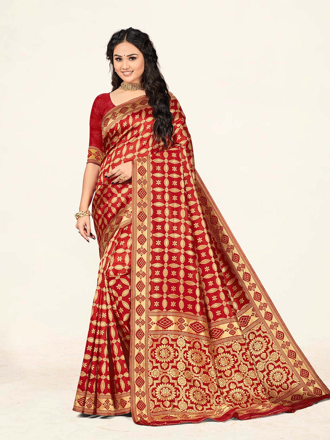 

KALINI Woven Design Zari Banarasi Saree, Maroon