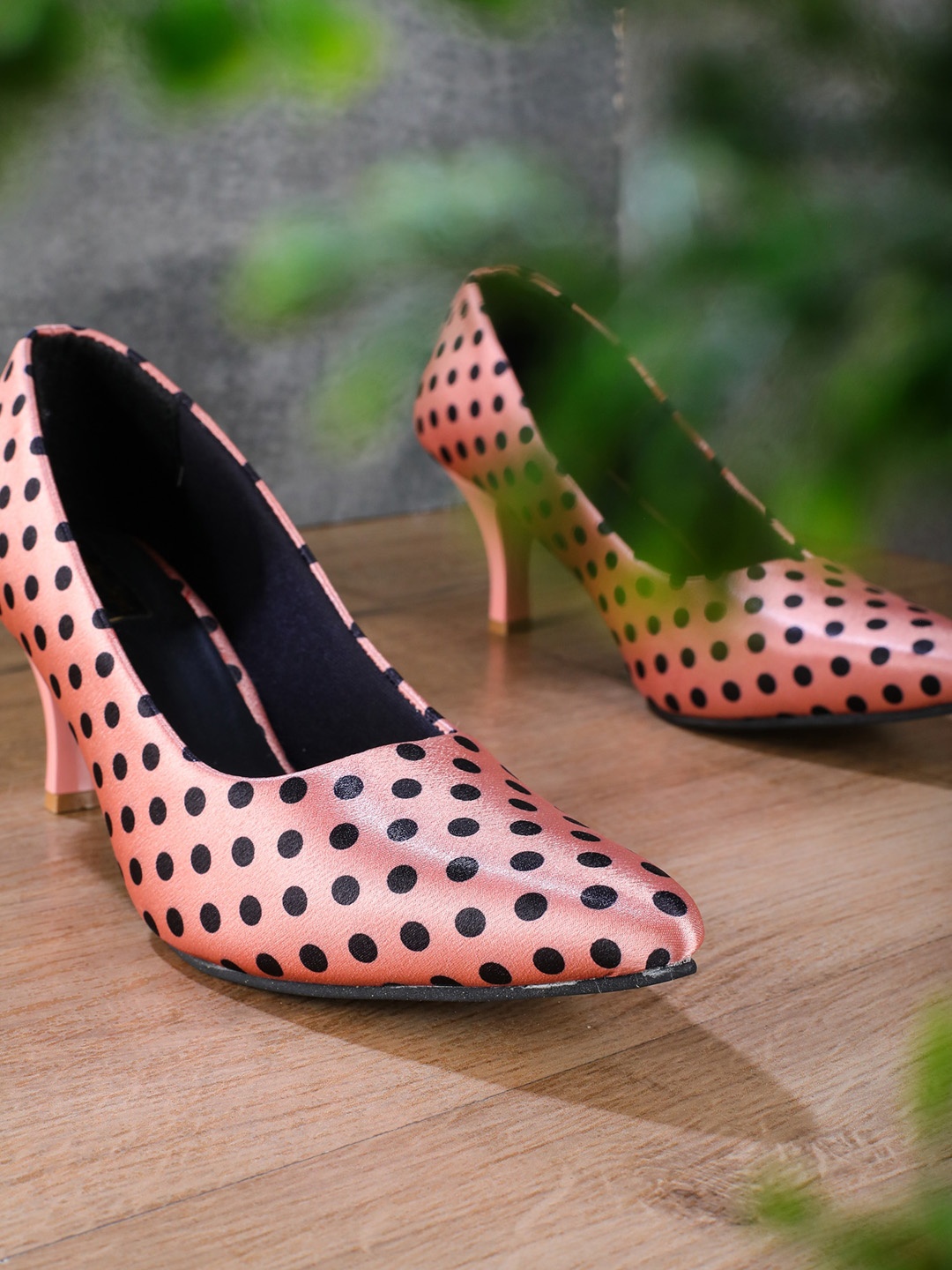 

LONDON STEPS Printed Stiletto Pumps, Pink