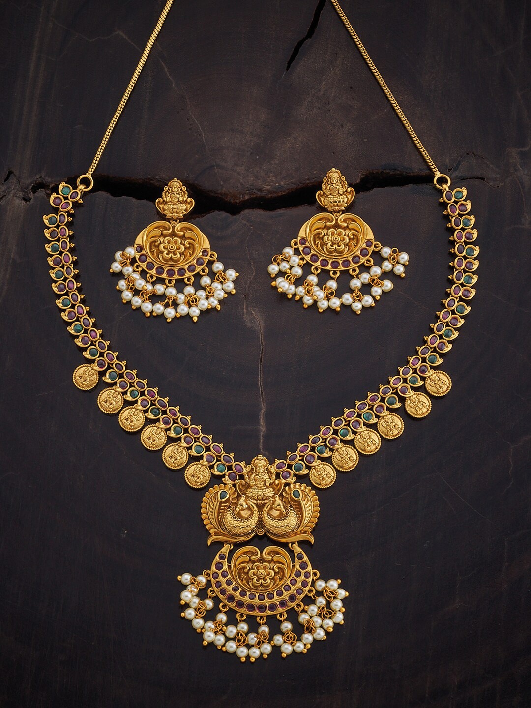 

Kushal's Fashion Jewellery Women Gold-Plated Artificial Stone & Pearl Beaded Jewellery Set, Red