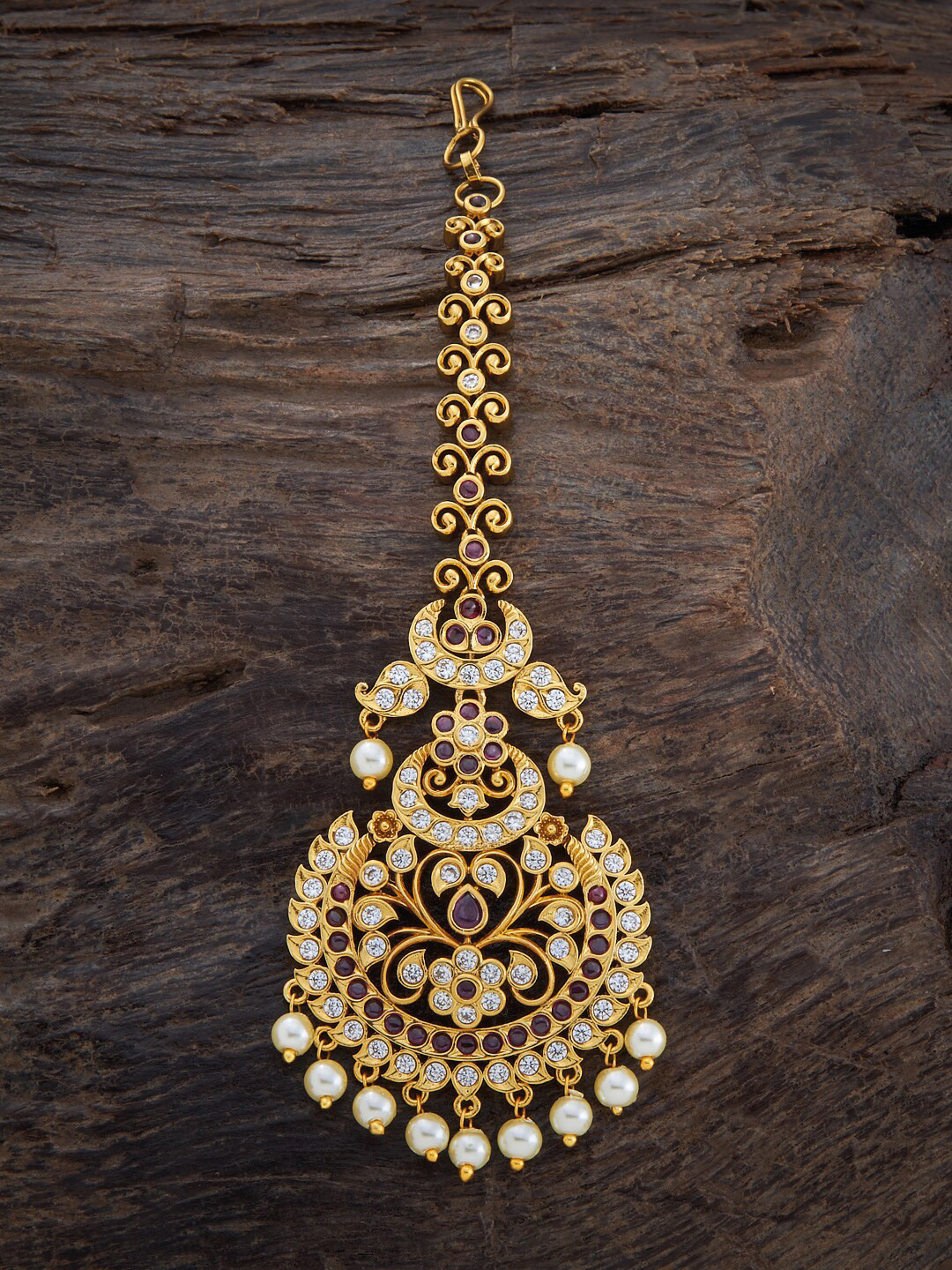 

Kushal's Fashion Jewellery Gold-Toned Stone-Studded & Beaded Maang Tikka