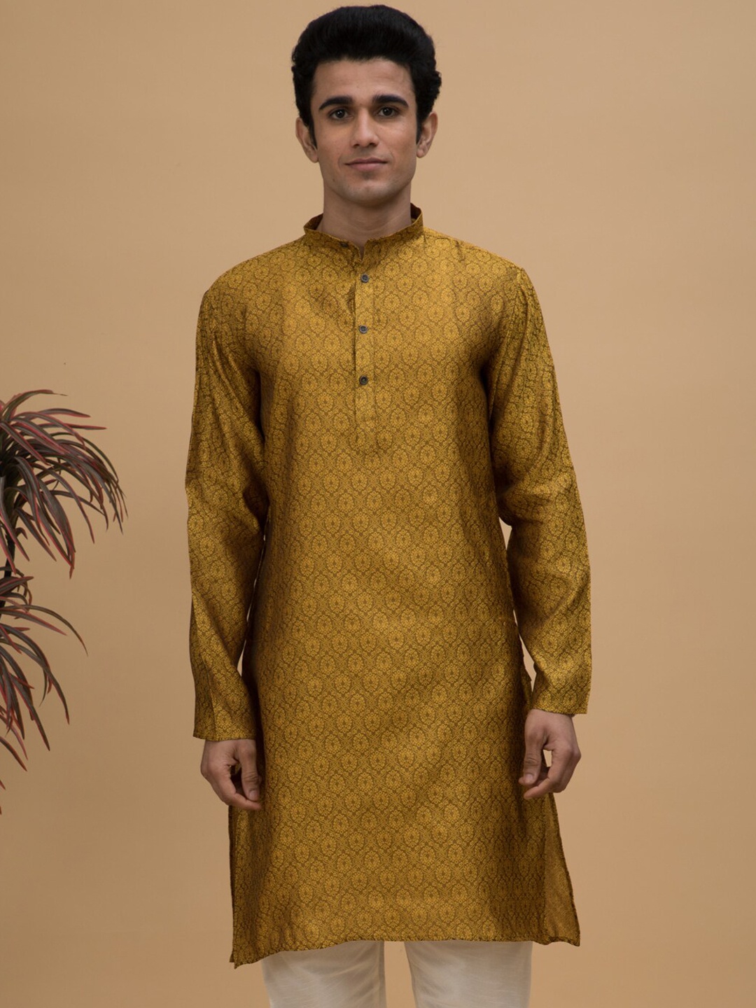 

NEUDIS Men Mandarin Collar Ethnic Motifs Jacquard Kurta, Yellow