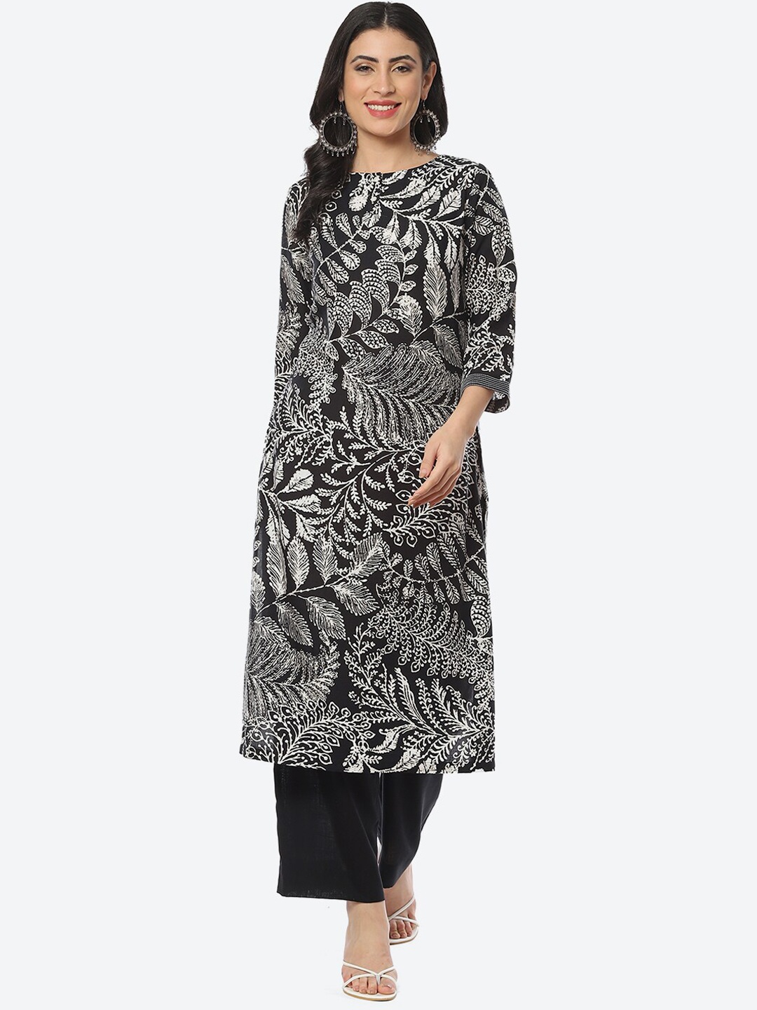 

Biba Ethnic Motif Printed Boat Neck Straight Kurta with Palazzos, Black