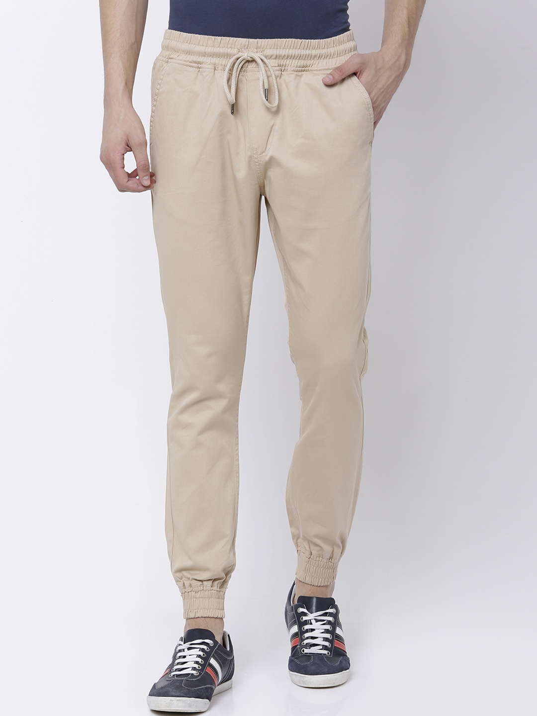 

LOCOMOTIVE Men Beige Slim Fit Solid Joggers