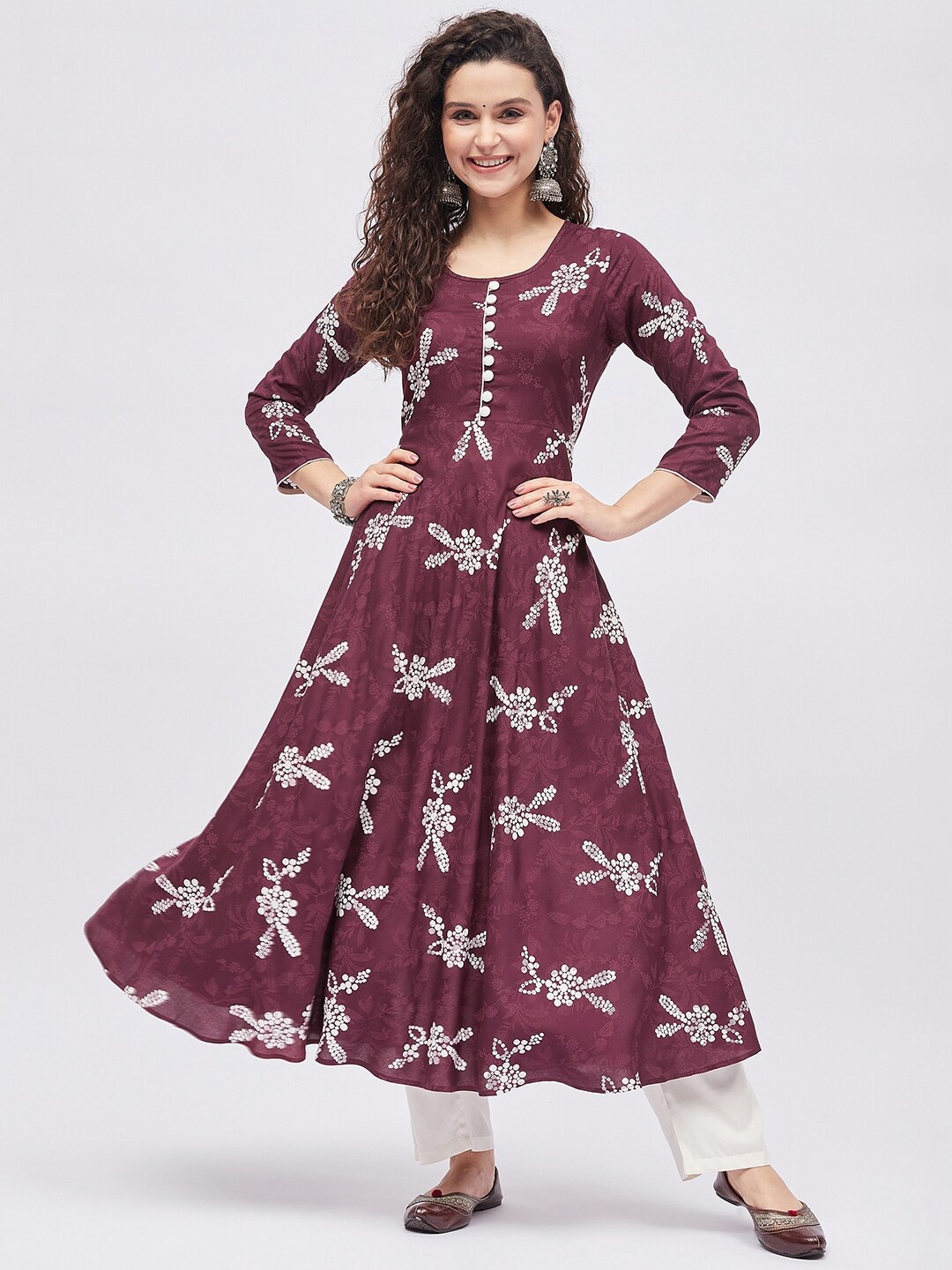 

Tissu Women Floral Printed Anarkali Kurta, Maroon