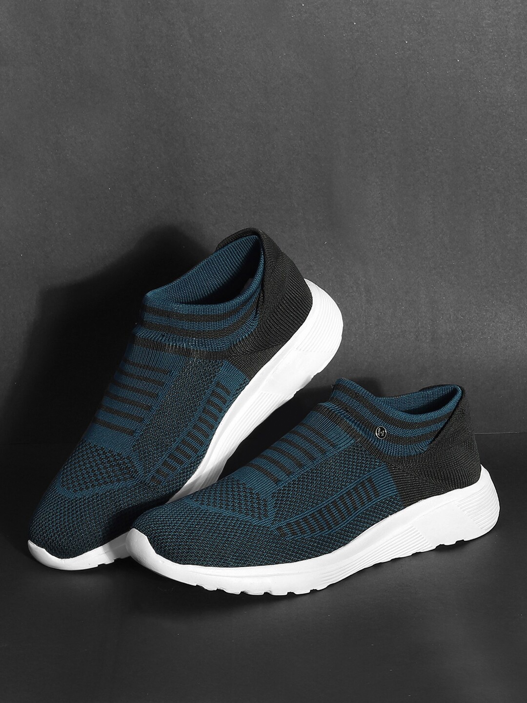 

JUMP USA Men Lace-Ups Mesh Running Non-Marking Sports Shoes, Black