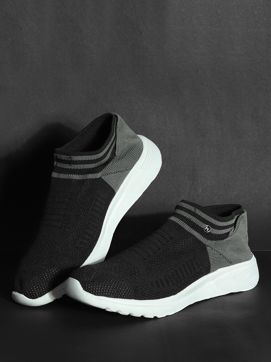 

JUMP USA Men Mesh Anti Odour Running Marking Shoes, Black