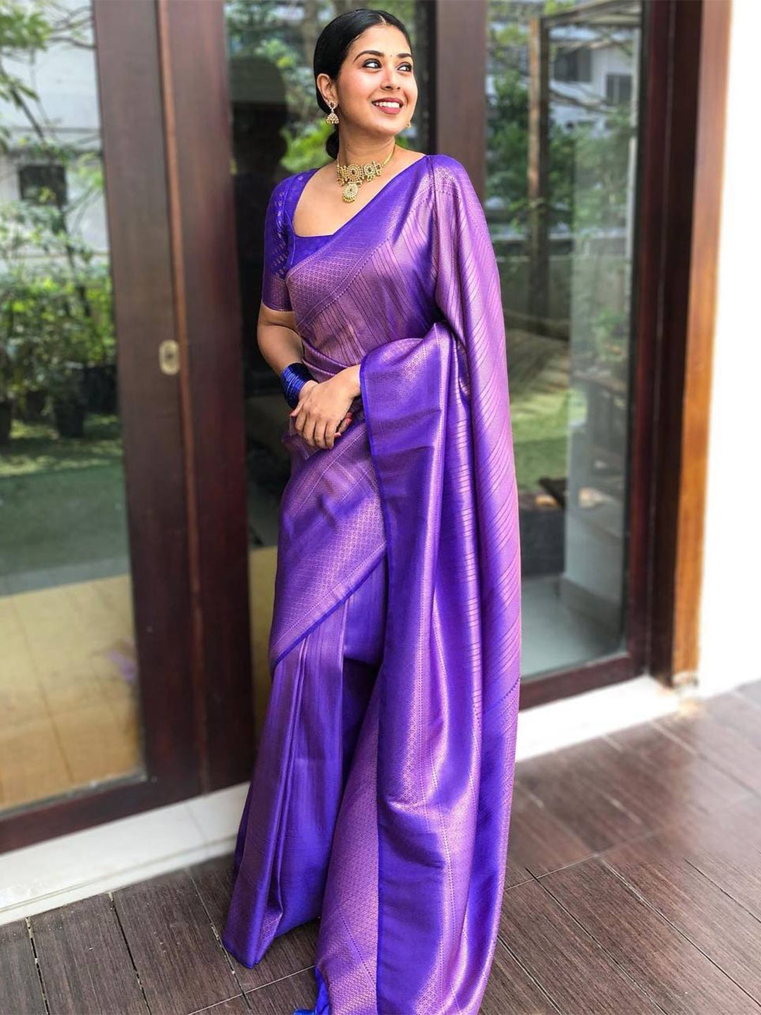 

TIEXA Woven Design Zari Pure Silk Banarasi Saree, Violet