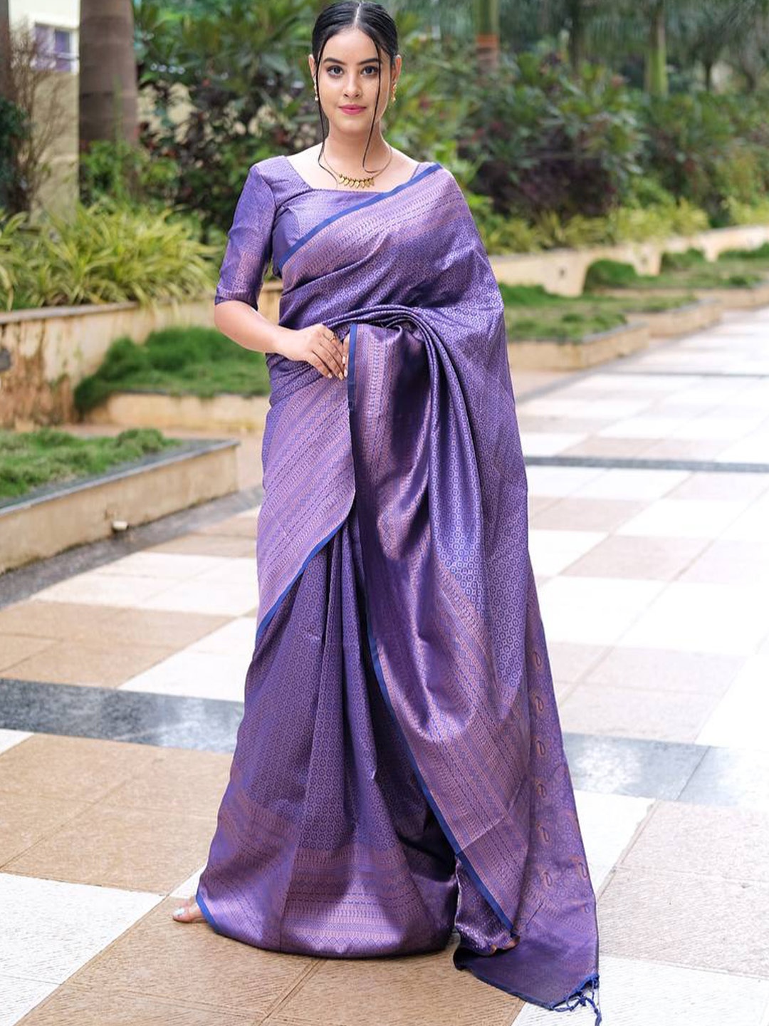 

TIEXA Ethnic Motif Woven Design Zari Pure Silk Banarasi Saree, Blue