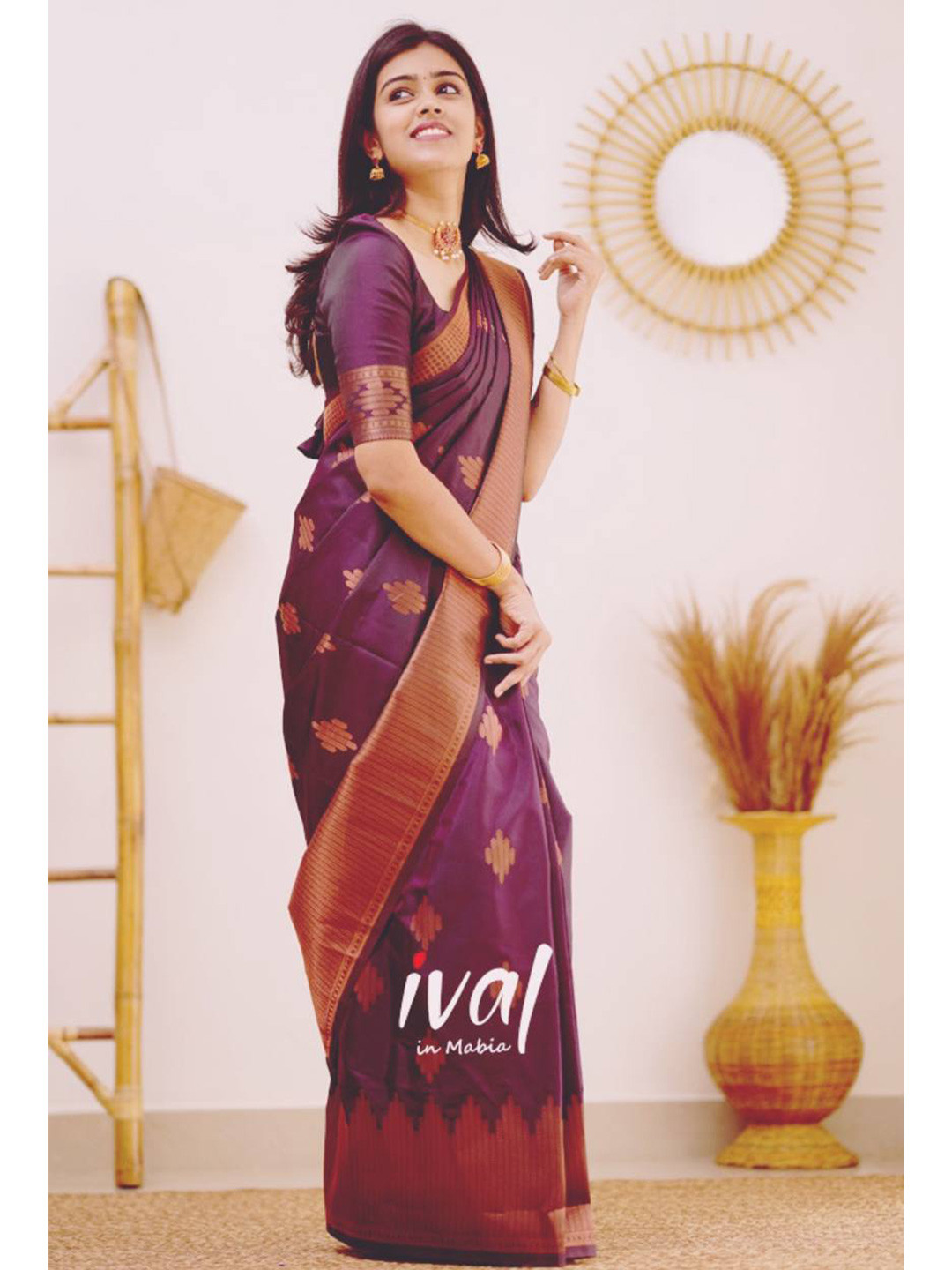 

TIEXA Ethnic Motif Woven Design Zari Pure Silk Banarasi Saree, Magenta