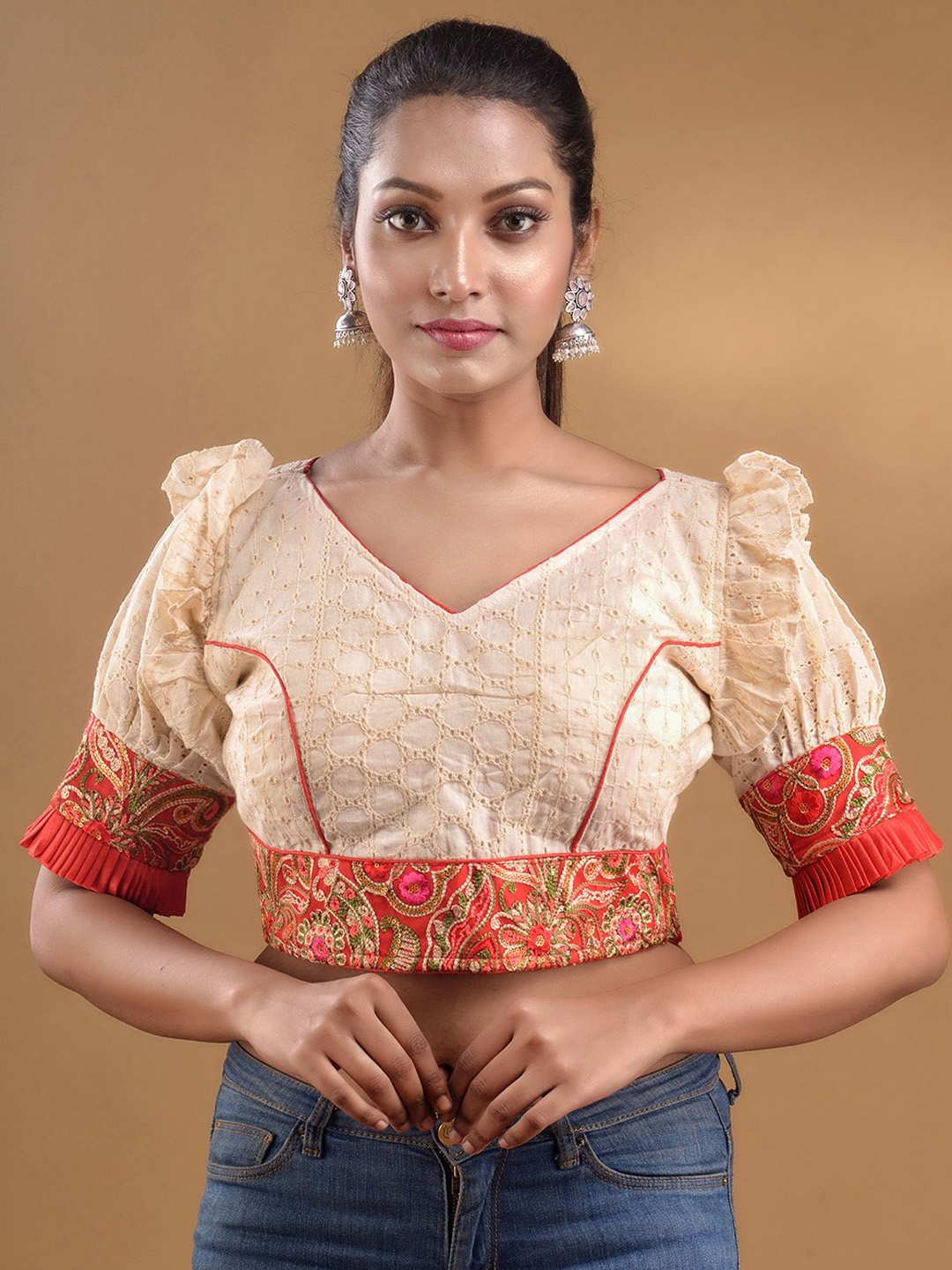 

Charukriti Embroidered Ruffle Detail Cotton Saree Blouse, Off white