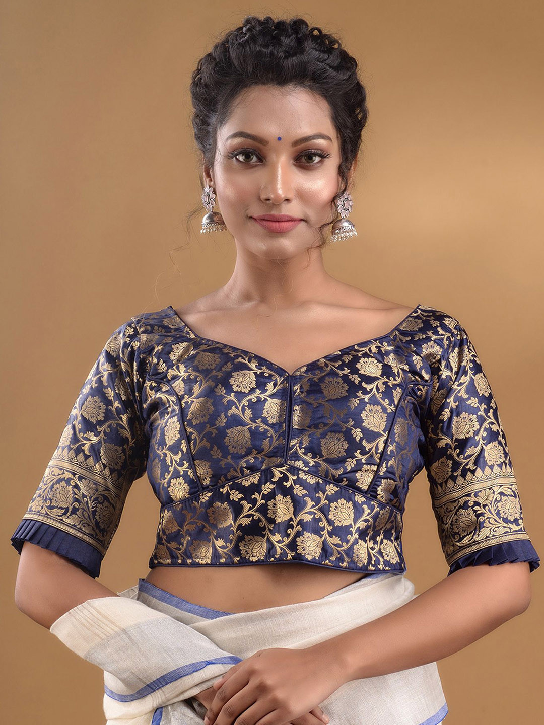 

Charukriti Floral Woven Design Sweetheart Neck Saree Blouse, Blue