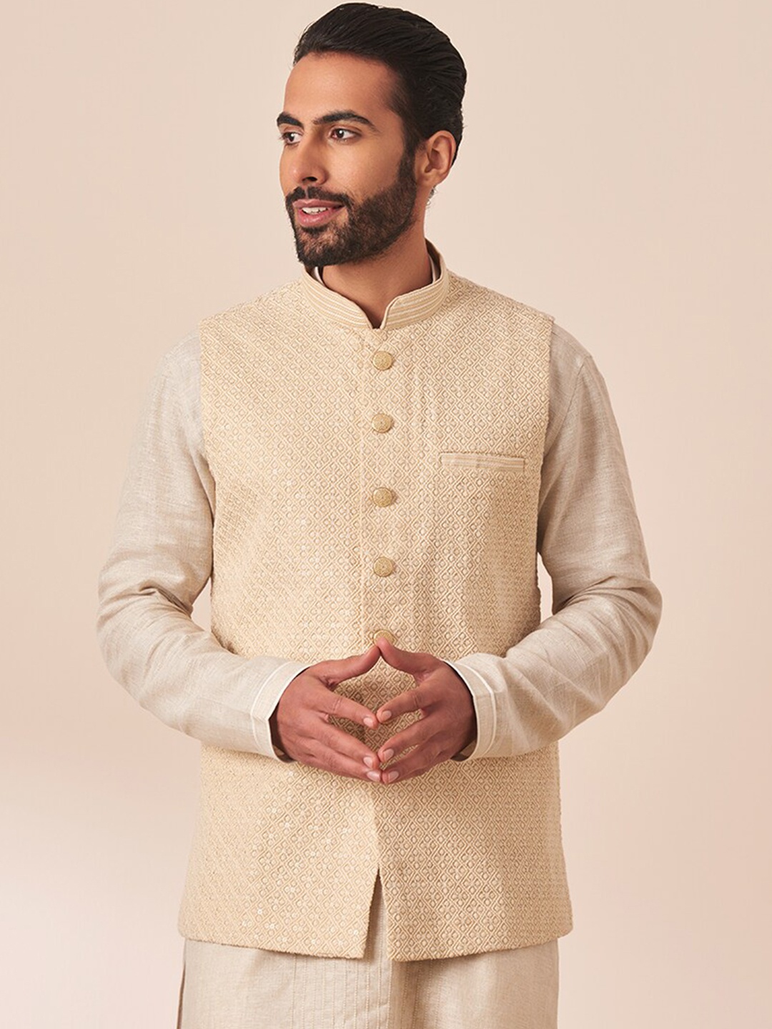

Manyavar Men Self Designed Nehru Jacket, Beige