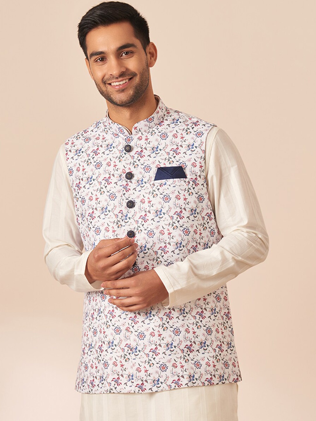 

Manyavar Men Printed Woven Nehru Jacket, White