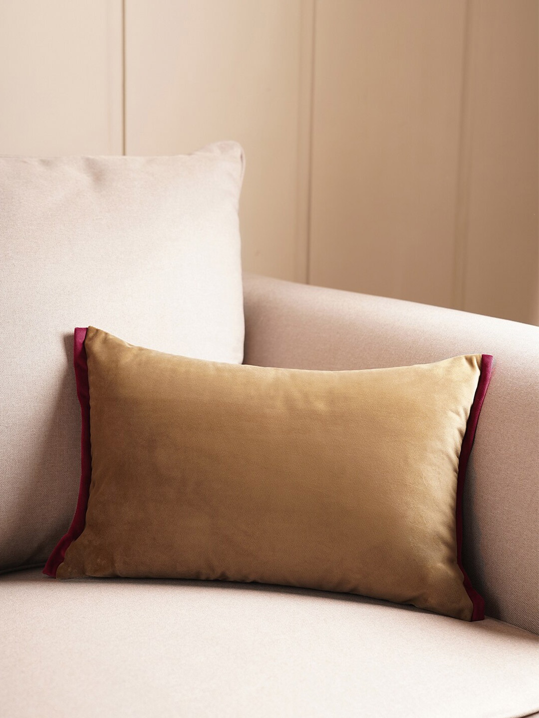 

Pure Home and Living Beige & Grey Velvet Rectangle Cushion Cover