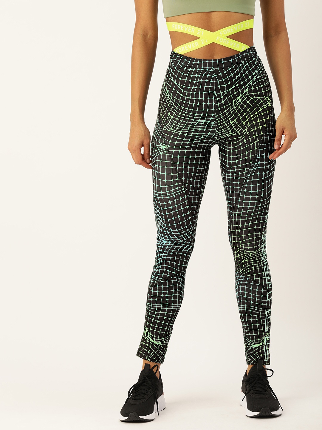 

FOREVER 21 Women Geometric Printed Sports Legging, Black