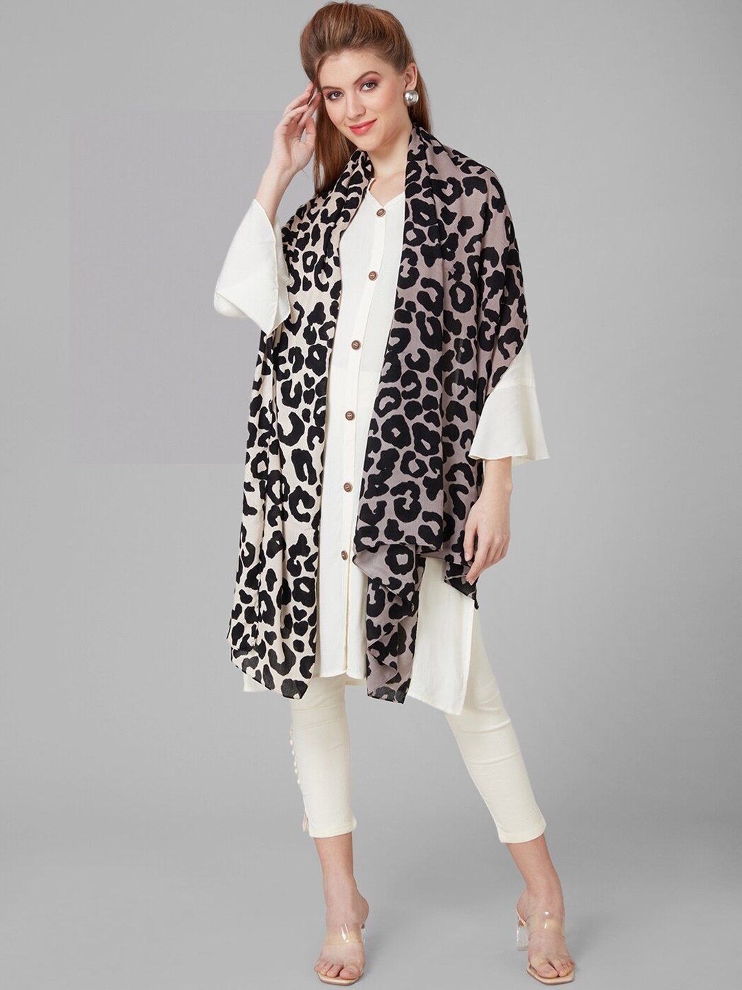 

Style Quotient Women Grey & Black Printed Stole