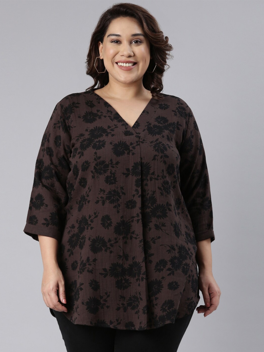 

The Pink Moon Plus Size Floral Print Layered Cotton Top, Brown