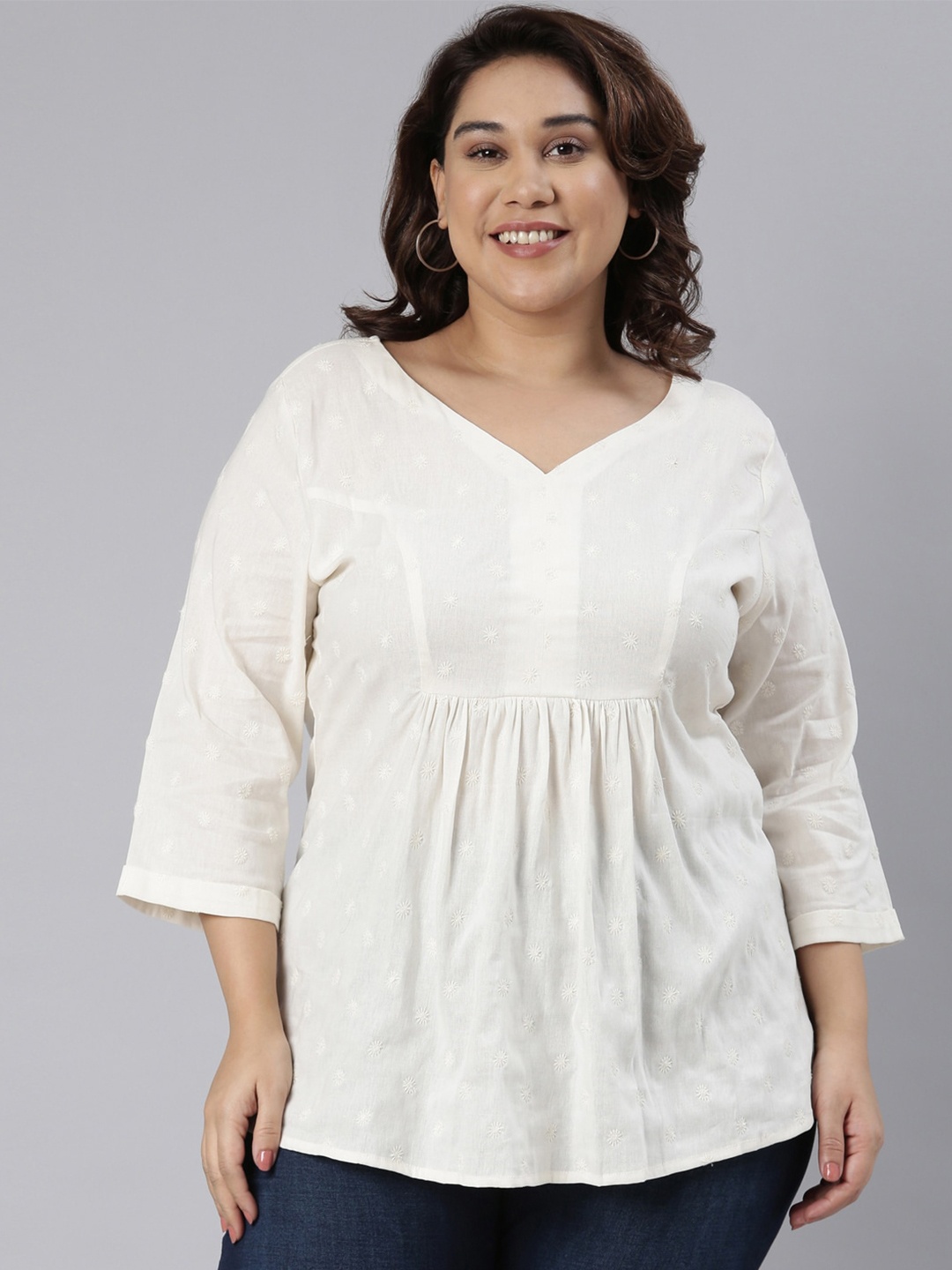 

The Pink Moon Plus Size Floral Embroidered V Neck Empire Top, Off white