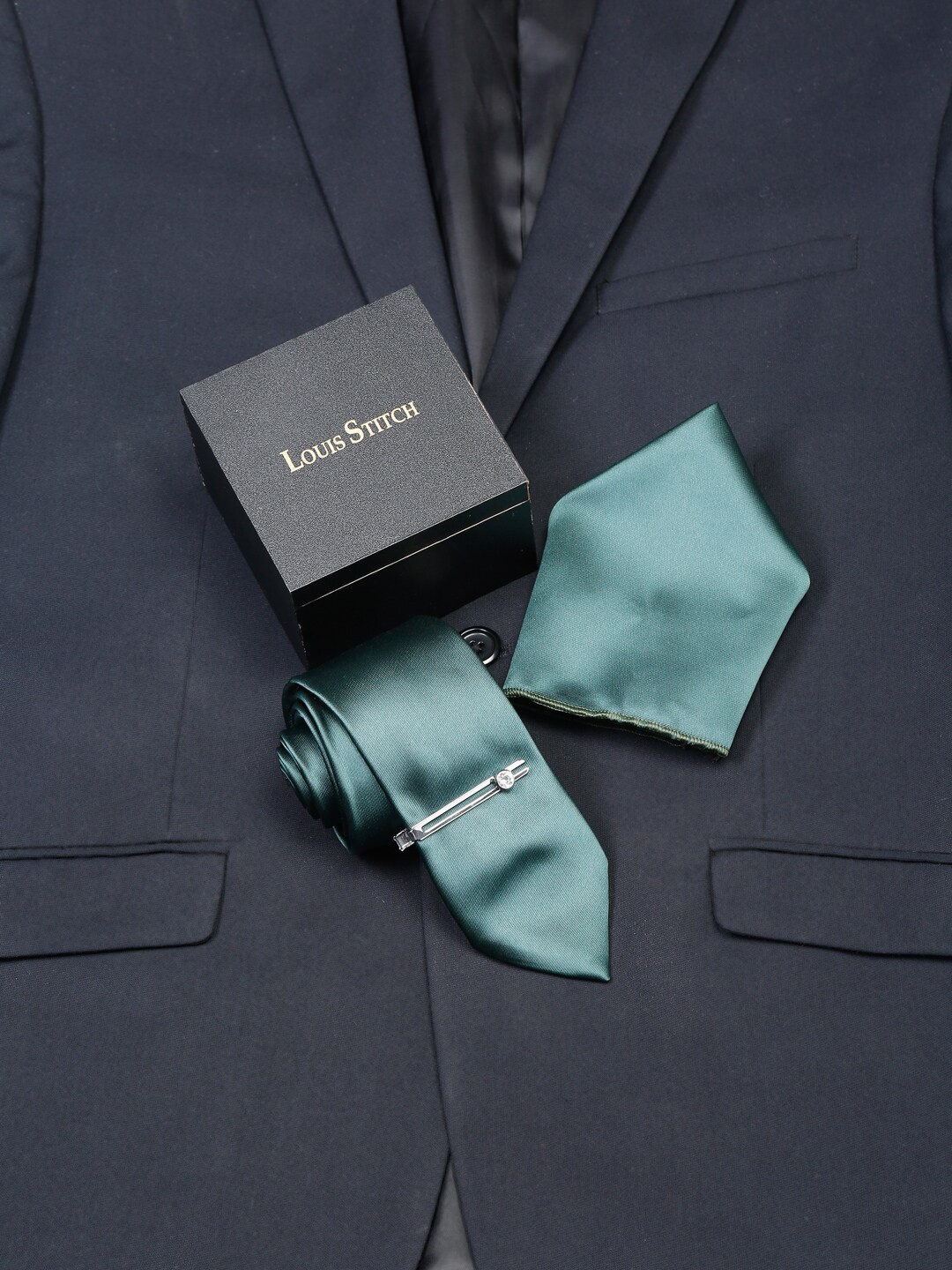 

LOUIS STITCH Men Italian Silk Necktie Set With Pocket Square, Green