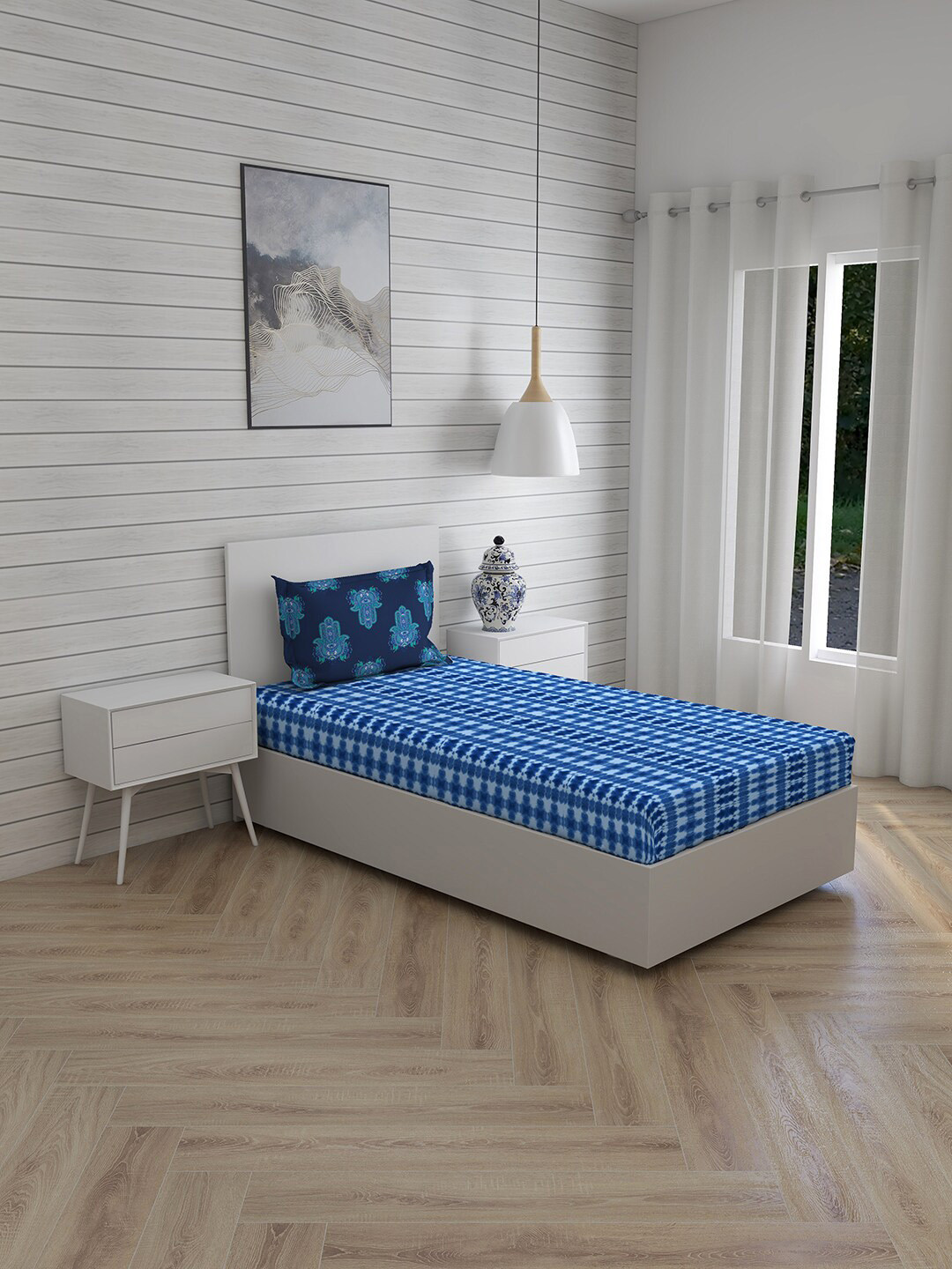 

Boutique Living India Hamsa Healing Blue Abstract 150TC Single Bedsheet & Pillow Cover