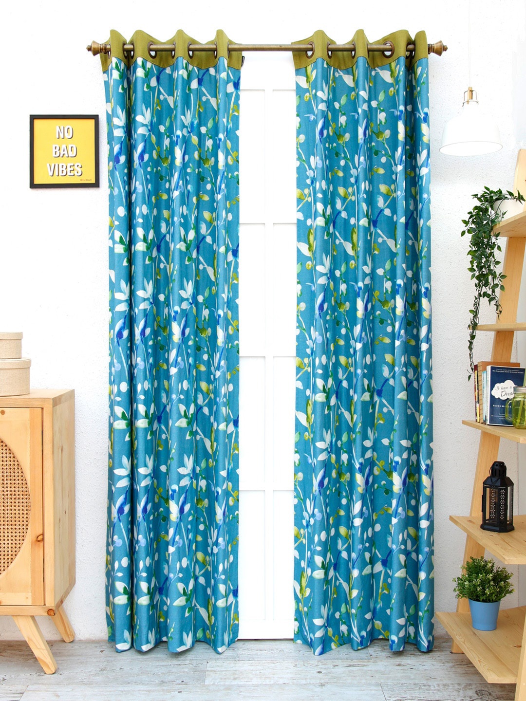 

Ariana Blue & White Floral Print Door Curtain