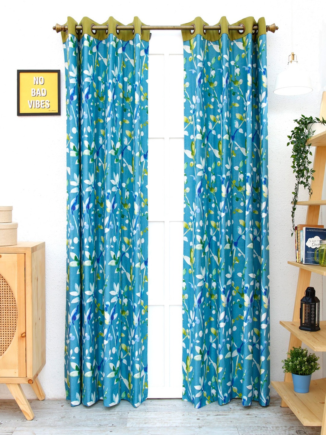 

Ariana Blue & White Floral Long Door Curtain