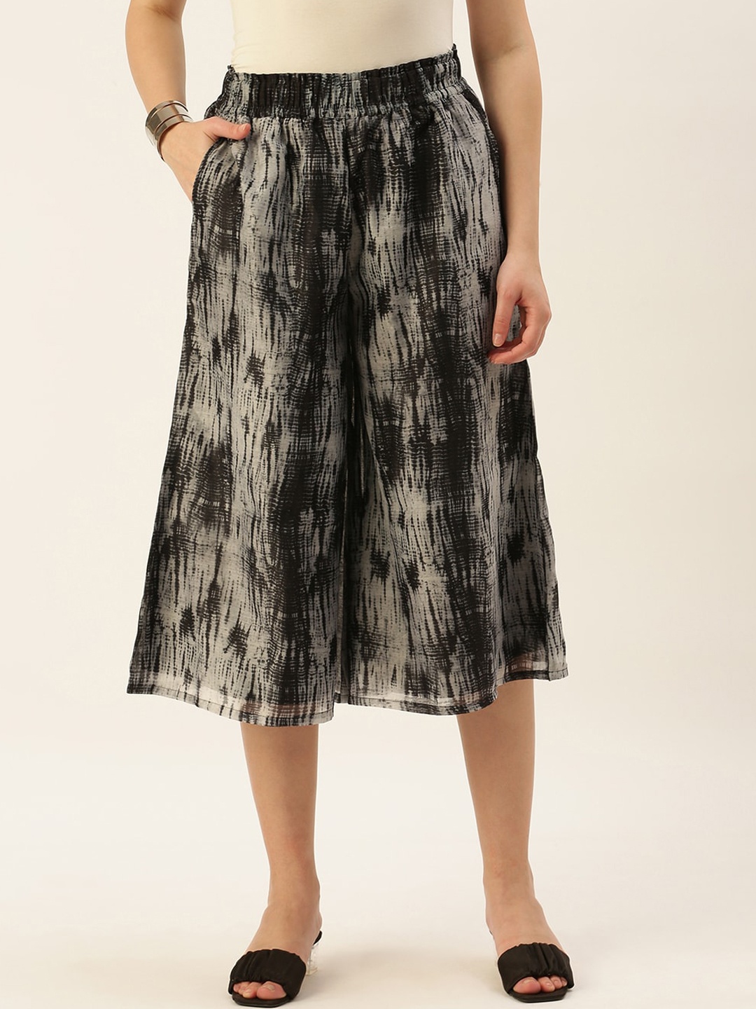 

De Moza Women Printed Loose Fit Culottes, Black