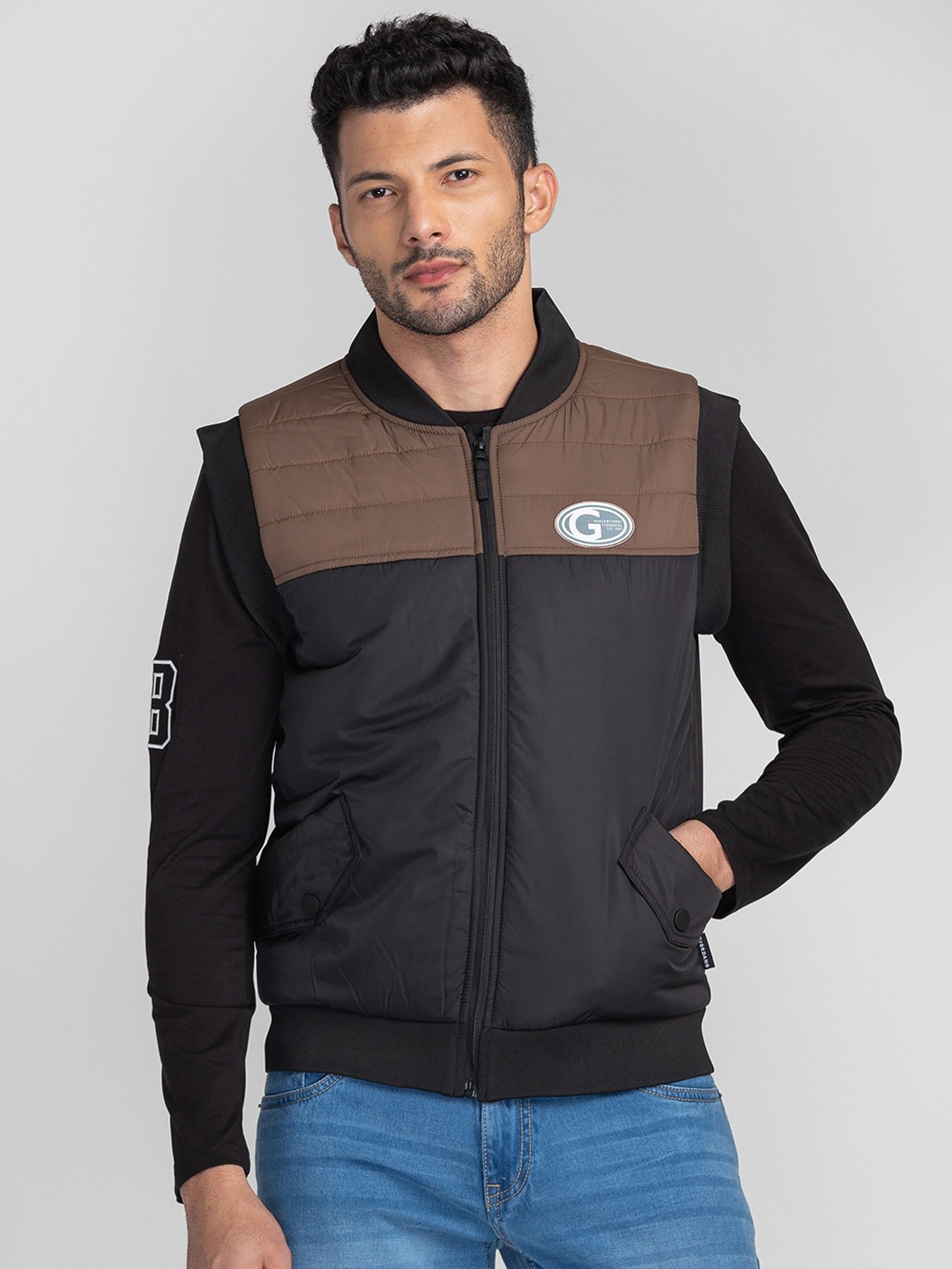 

GIORDANO Men Colourblocked Lightweight Outdoor Bomber Jacket, Black