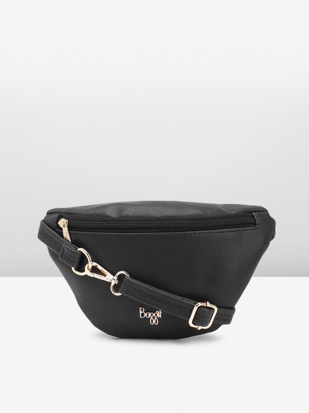 

Baggit Women Waist Pouch, Black