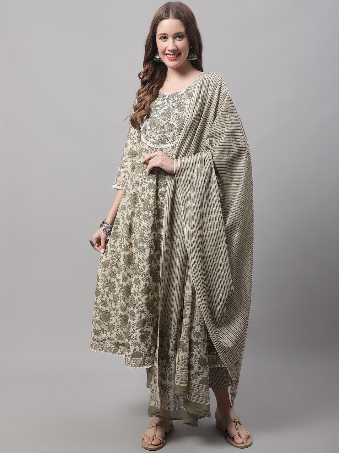 

VredeVogel Floral Printed Thread Work Pure Cotton Kurta with Trousers & Dupatta, Beige