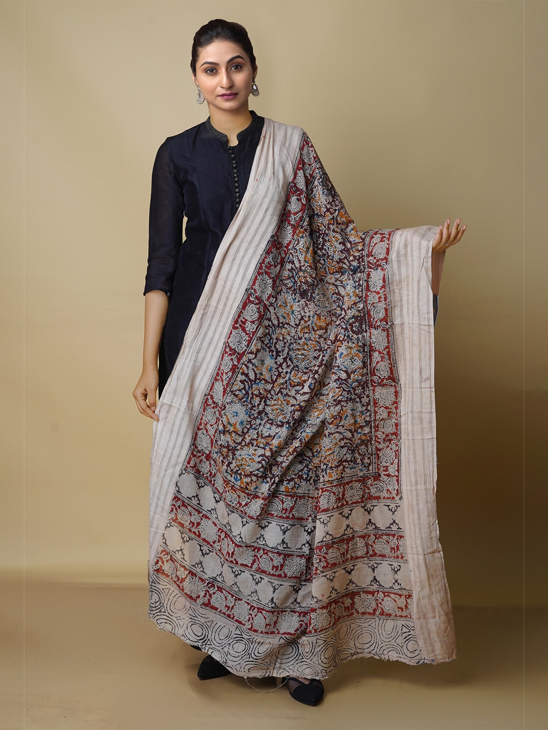 

Unnati Silks Ethnic Motifs Printed Pure Cotton Kalamkari Dupatta, Navy blue