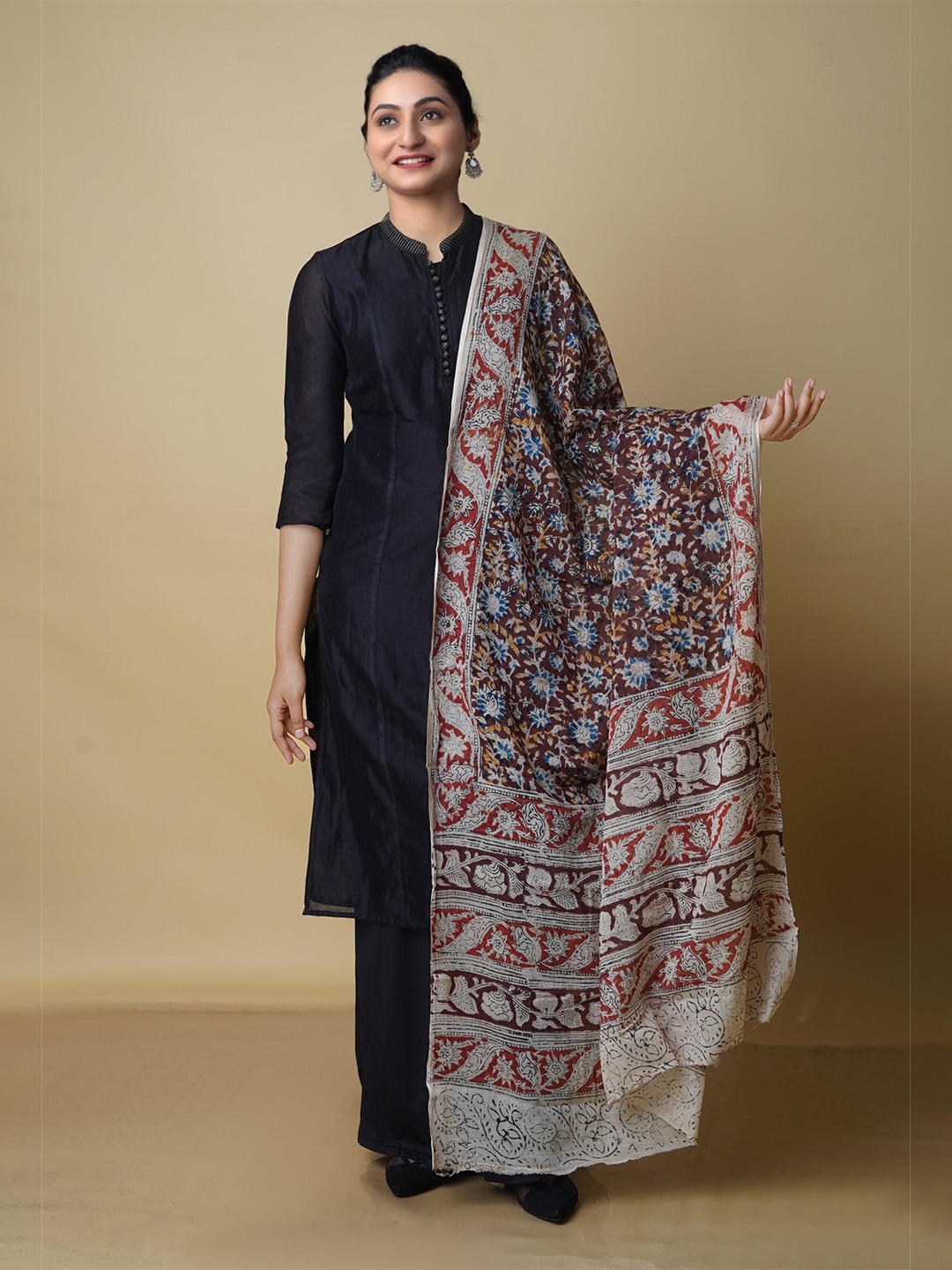 

Unnati Silks Ethnic Motifs Printed Pure Cotton Kalamkari Dupatta, Brown