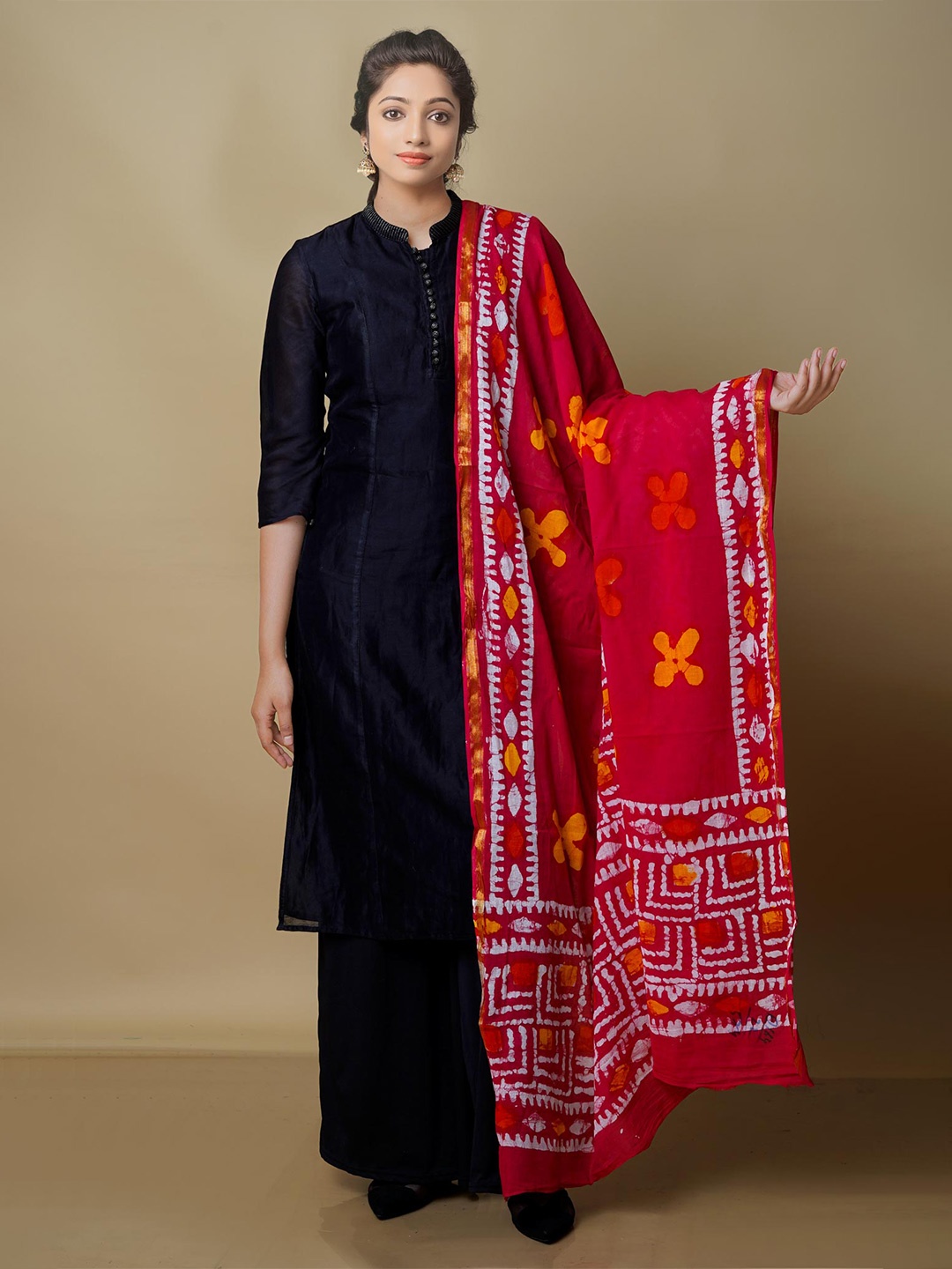 

Unnati Silks Ethnic Motifs Printed Pure Cotton Batik Dupatta with Zari, Red