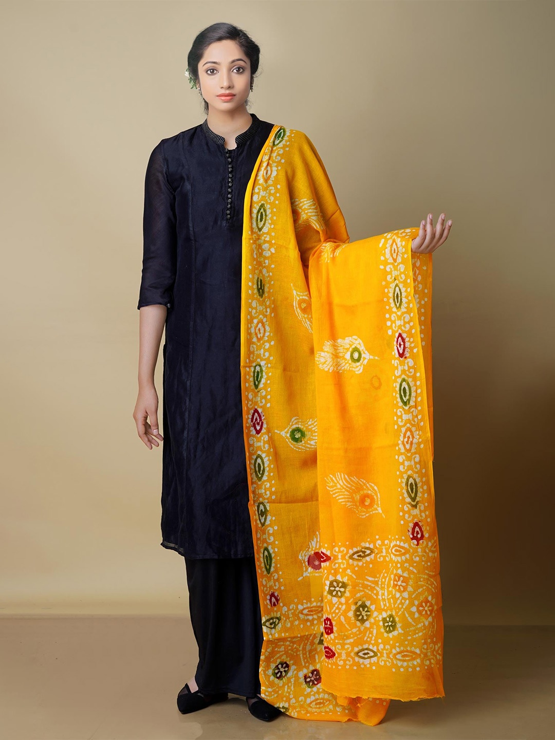 

Unnati Silks Ethnic Motifs Printed Pure Cotton Batik Dupatta, Yellow