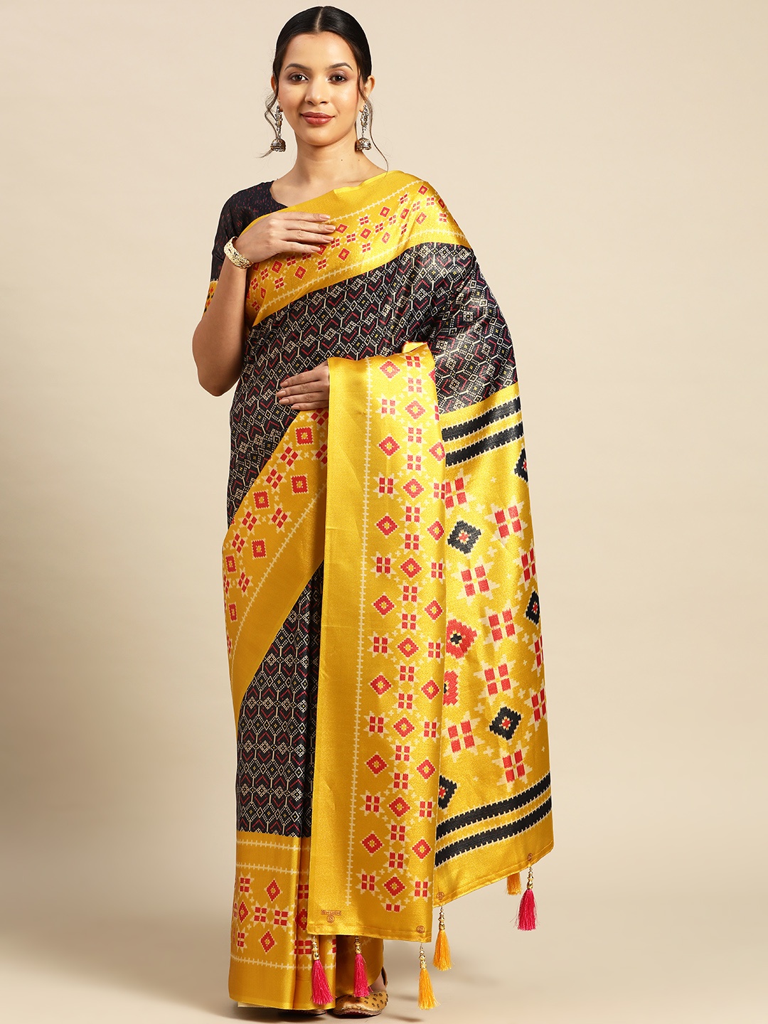 

CliqSilk Geometric Printed Art Silk Ikat Saree, Blue