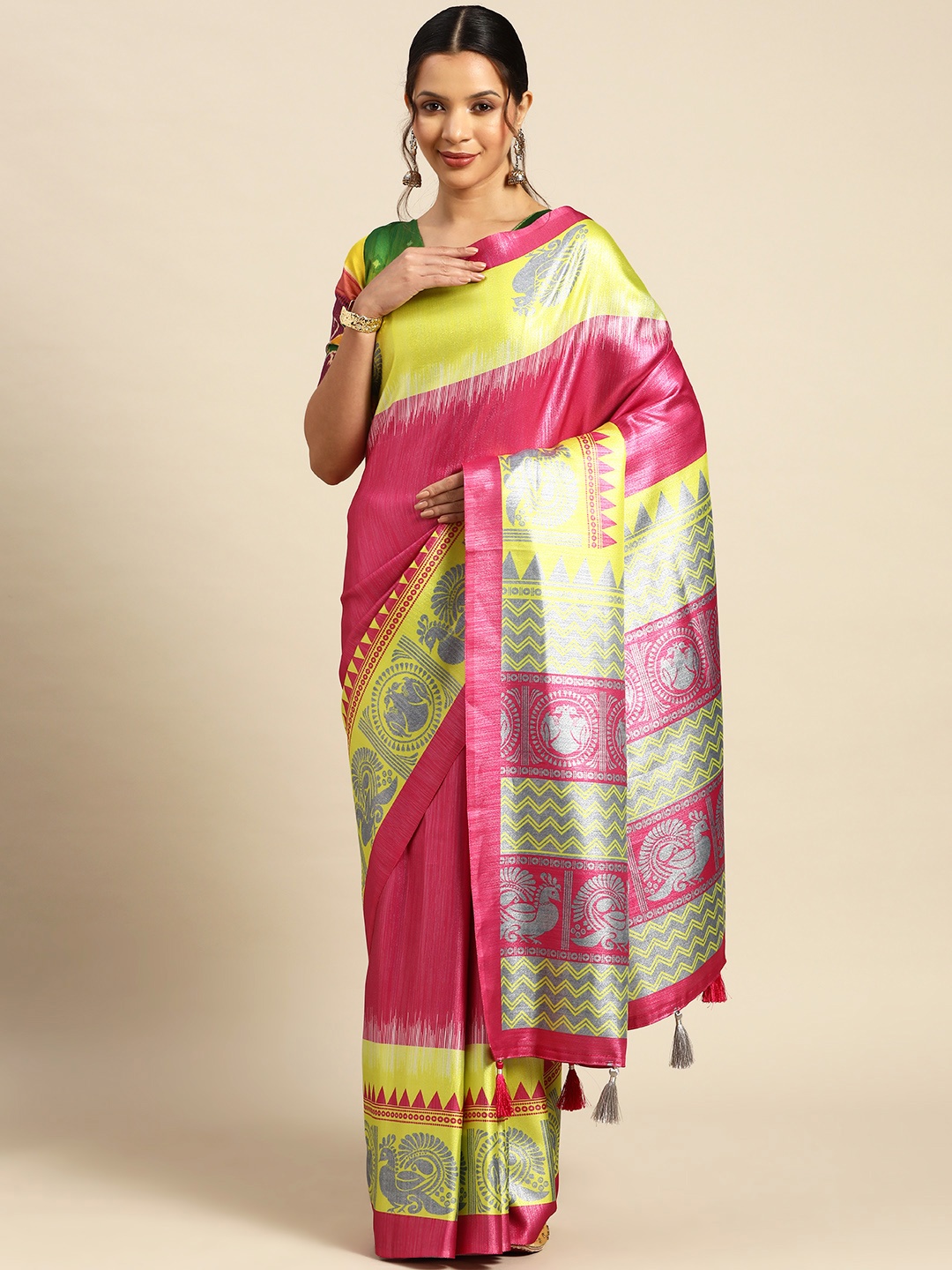 

CliqSilk Solid Art Silk Patola Saree, Pink