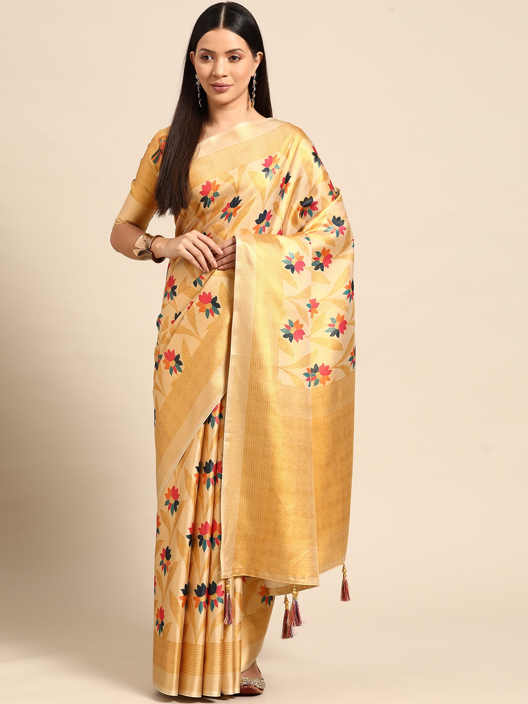 

CliqSilk Floral Printed Art Silk Banarasi Saree, Gold